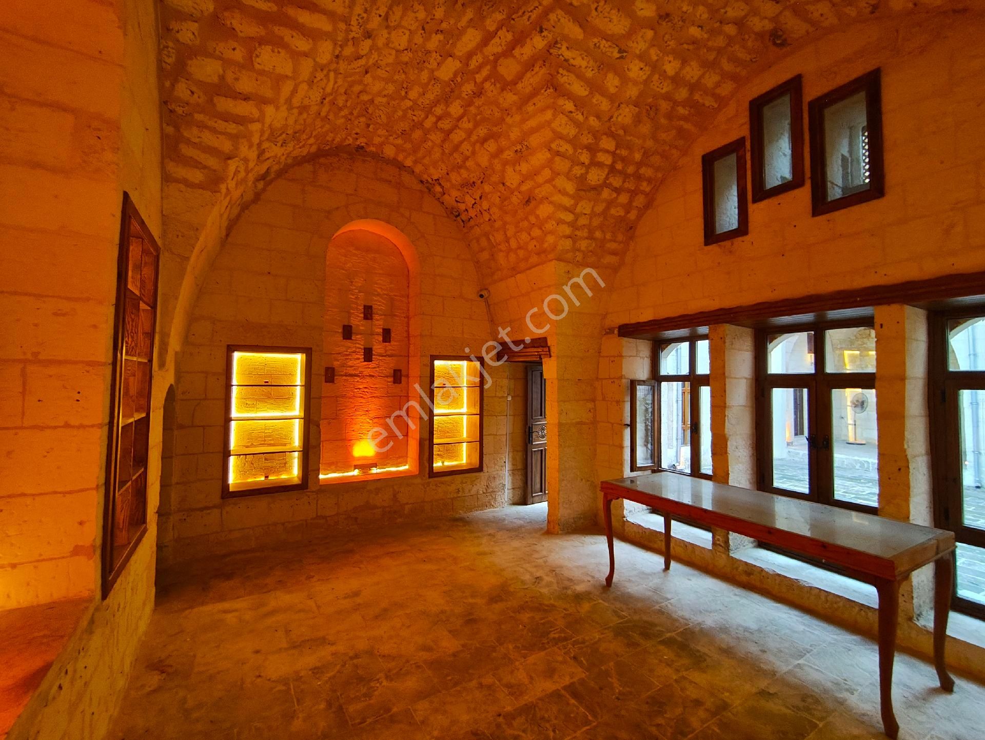 Otel Projesi Hazır Urfa Merkezde Kiralık Tarihi Konak - Görsel 19