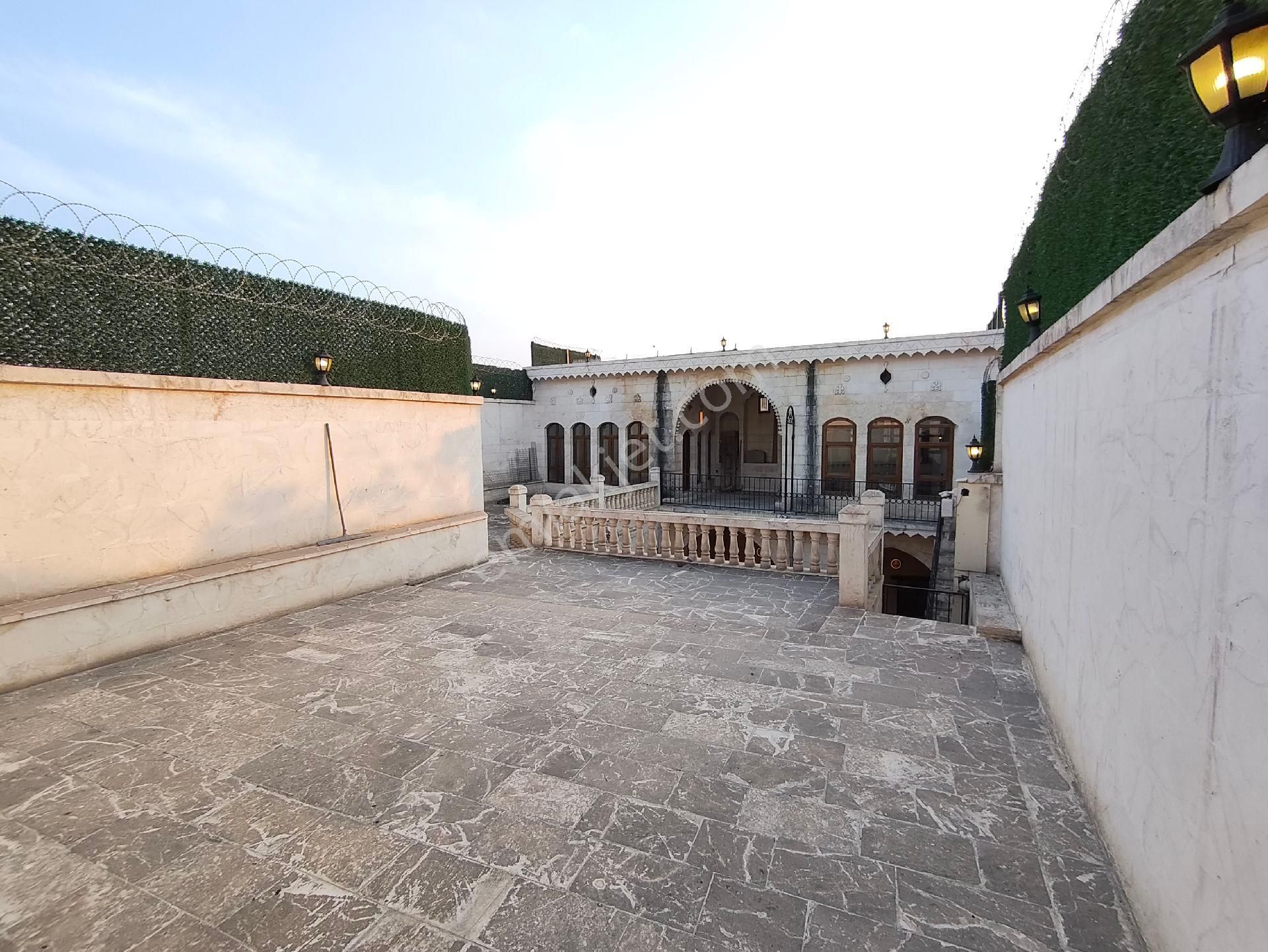 Otel Projesi Hazır Urfa Merkezde Kiralık Tarihi Konak - Görsel 25