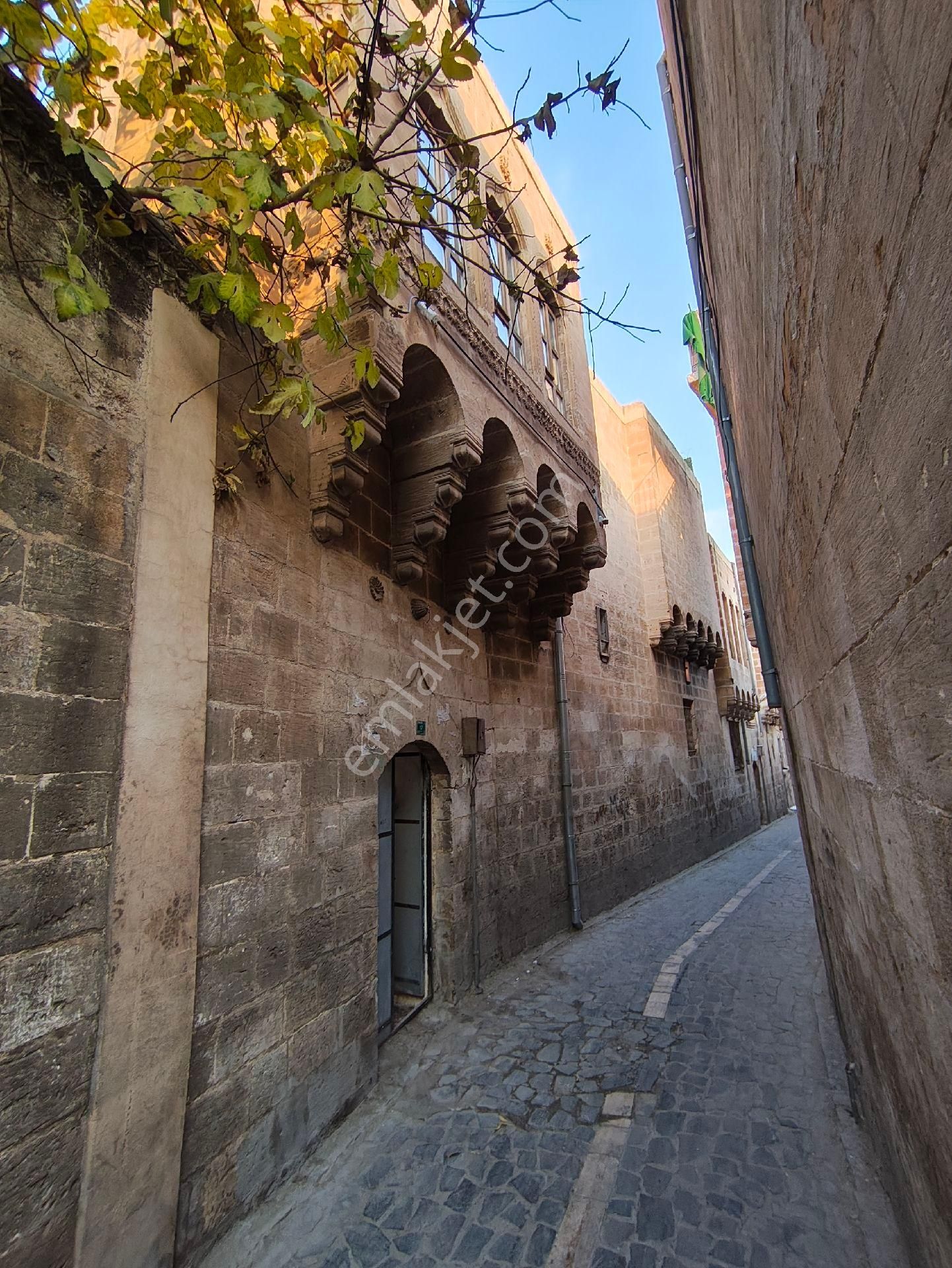 Otel Projesi Hazır Urfa Merkezde Kiralık Tarihi Konak - Görsel 8