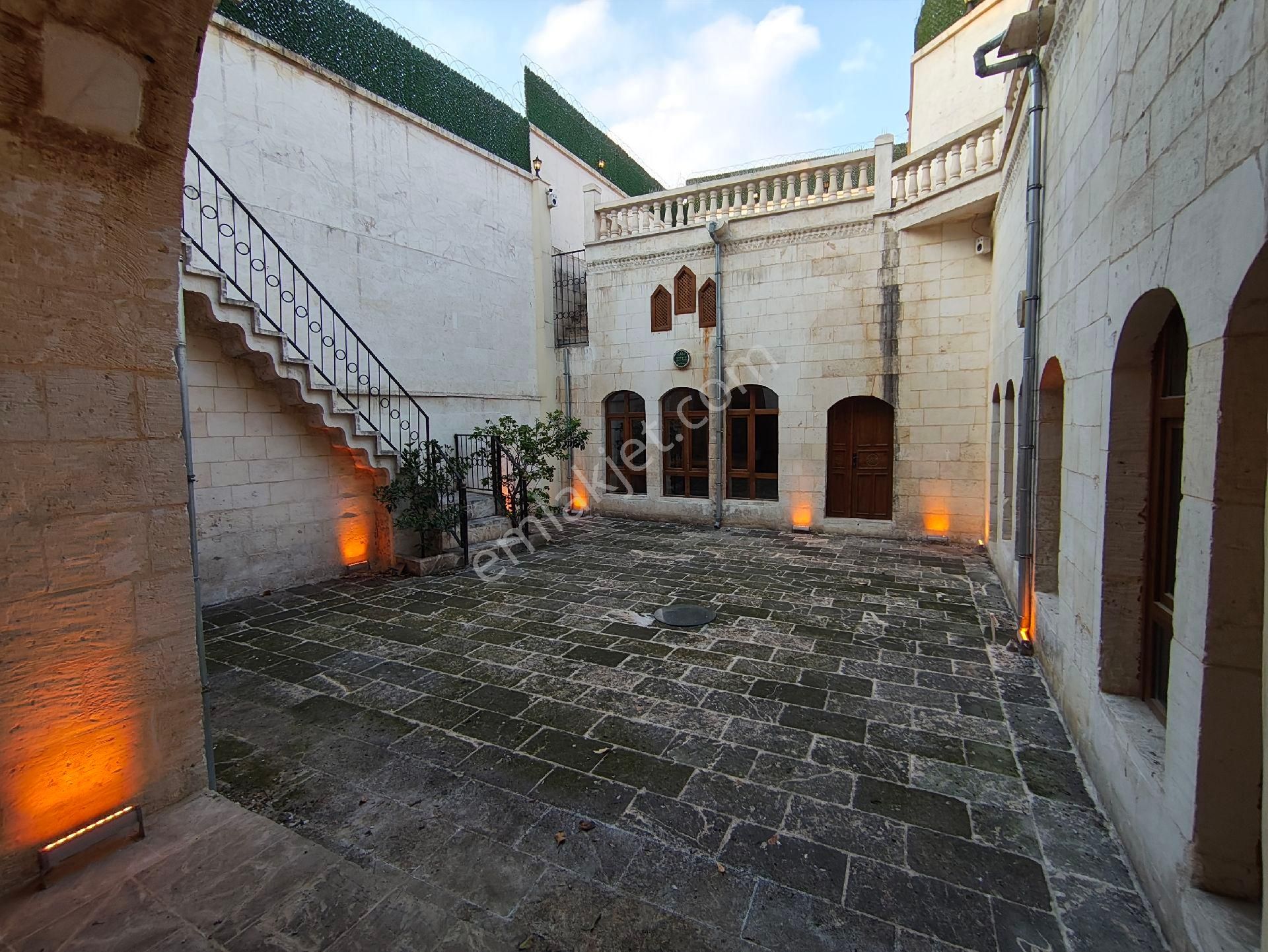 Otel Projesi Hazır Urfa Merkezde Kiralık Tarihi Konak - Görsel 10