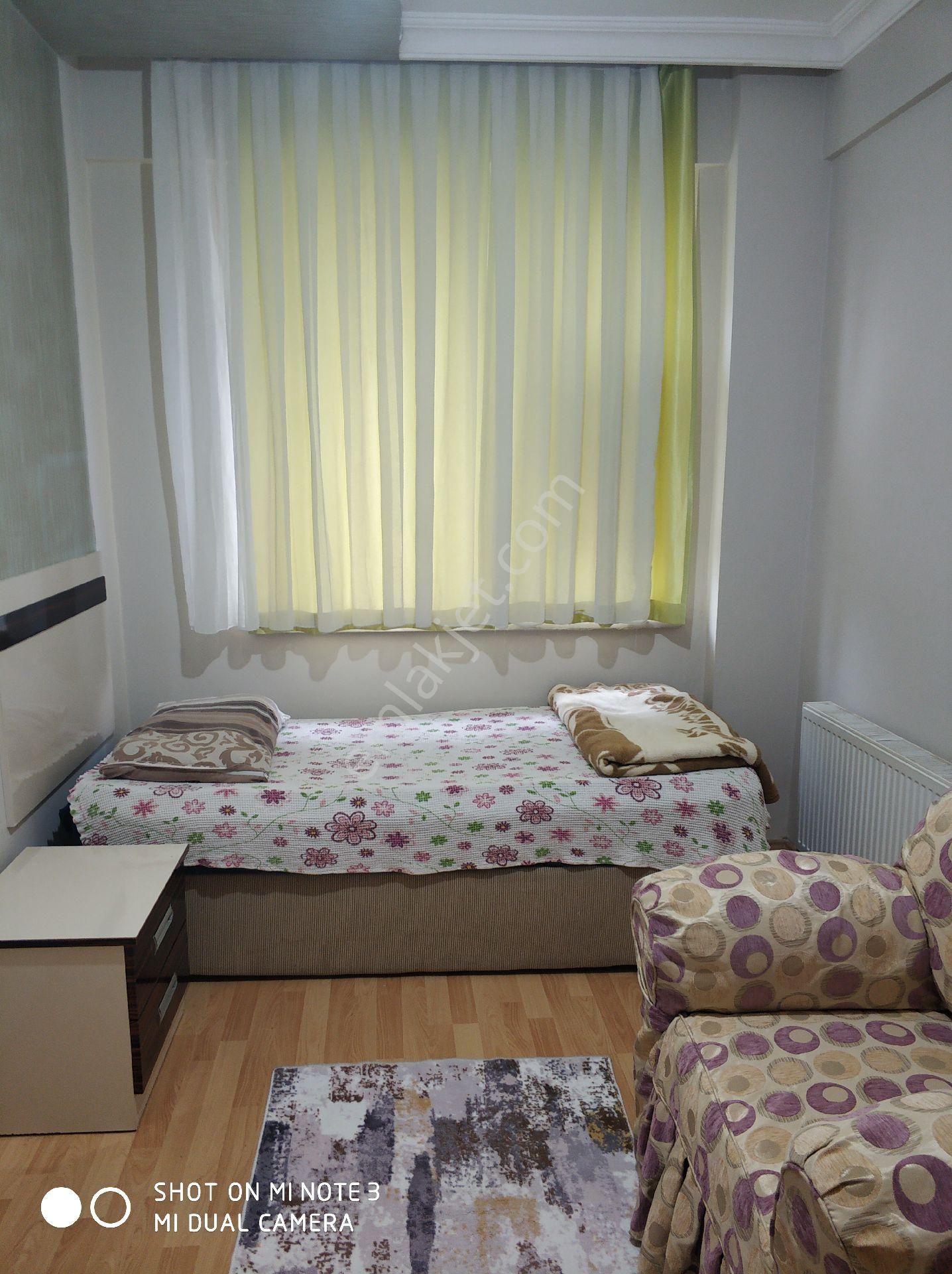 Sütlüce Üniversitesi Yakını Kiralık Eşyalı 1+1 Bakımlı Daire