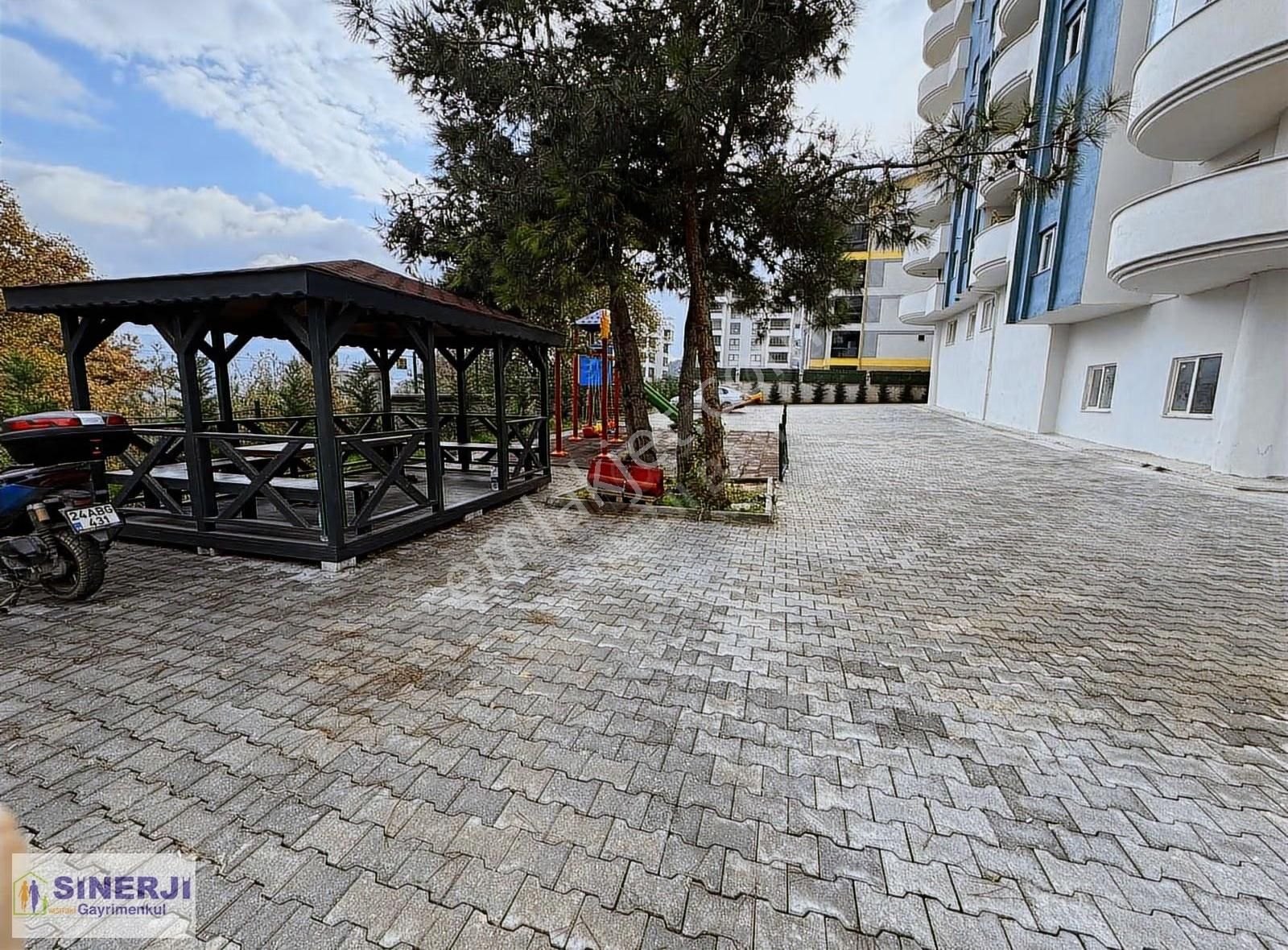 Kayapa Çamlıkta Satılık 3+1 130m2 Ara Kat Manzaralı Daire - Görsel 14