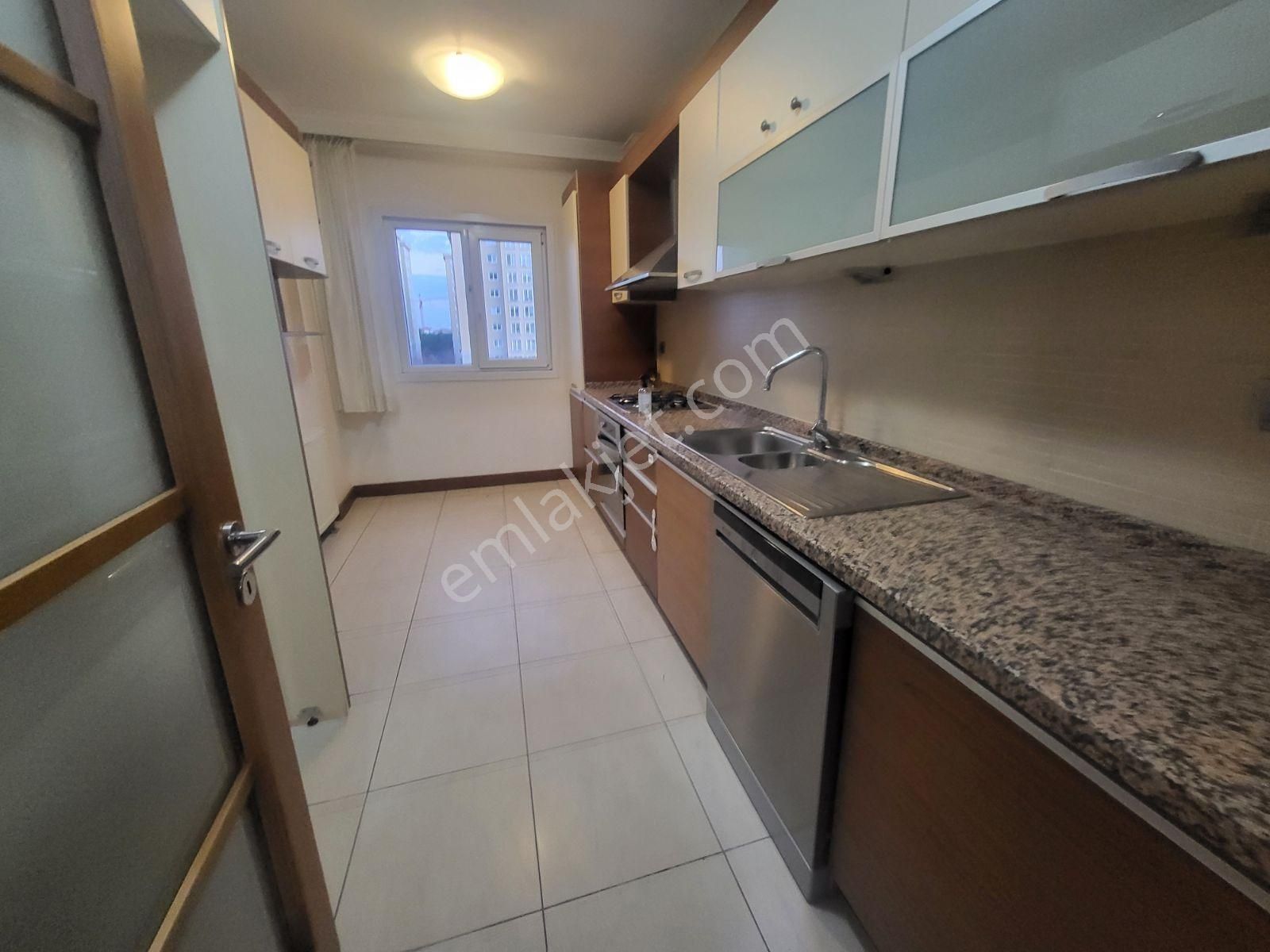 Halkalı Güneşpark Evleri Satılık 3+1 Daire Boş Ve Temiz - Görsel 27