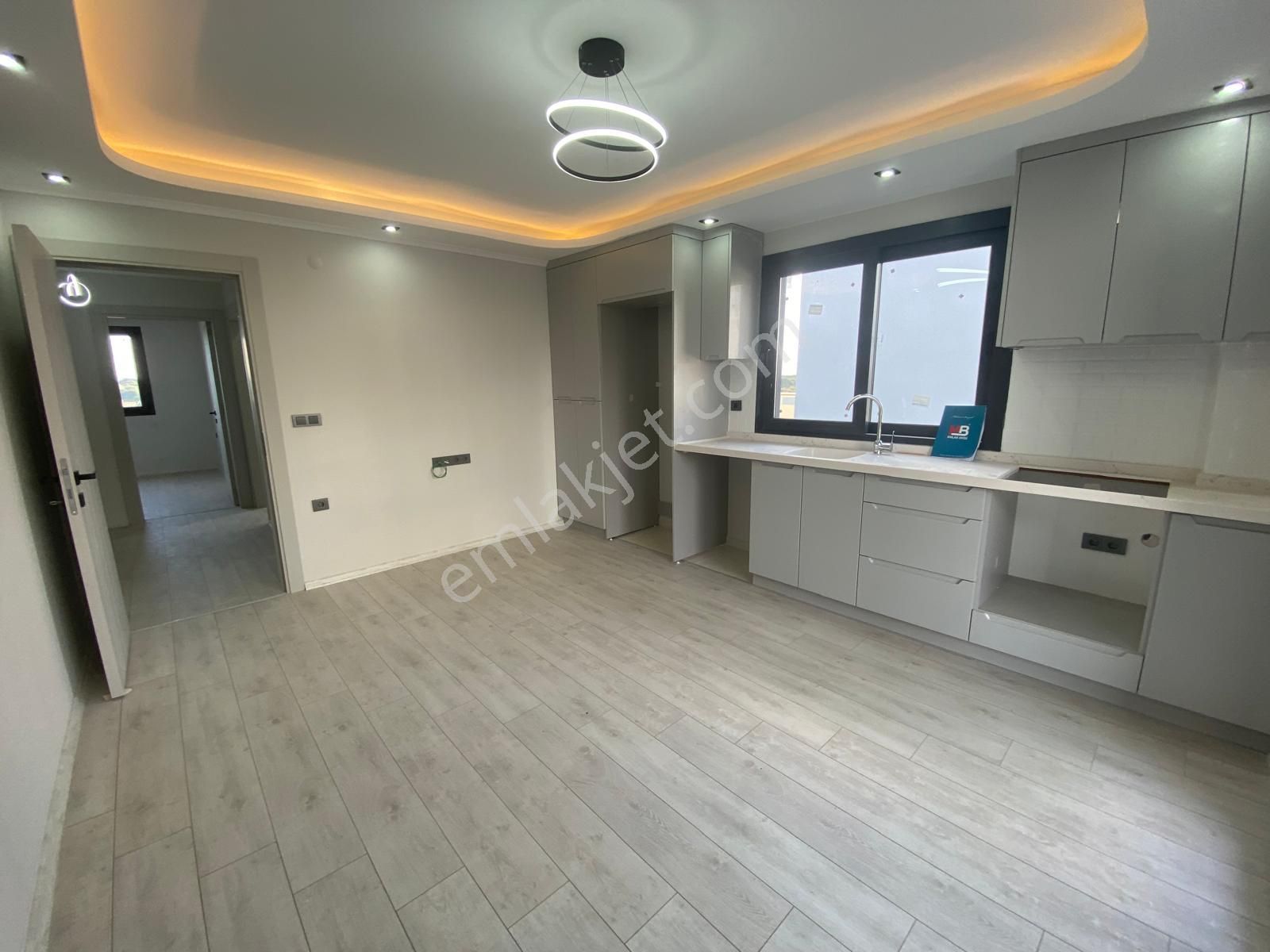 Aydın/didim De Satılık 2+1 Ara Kat Asansörlü Daire