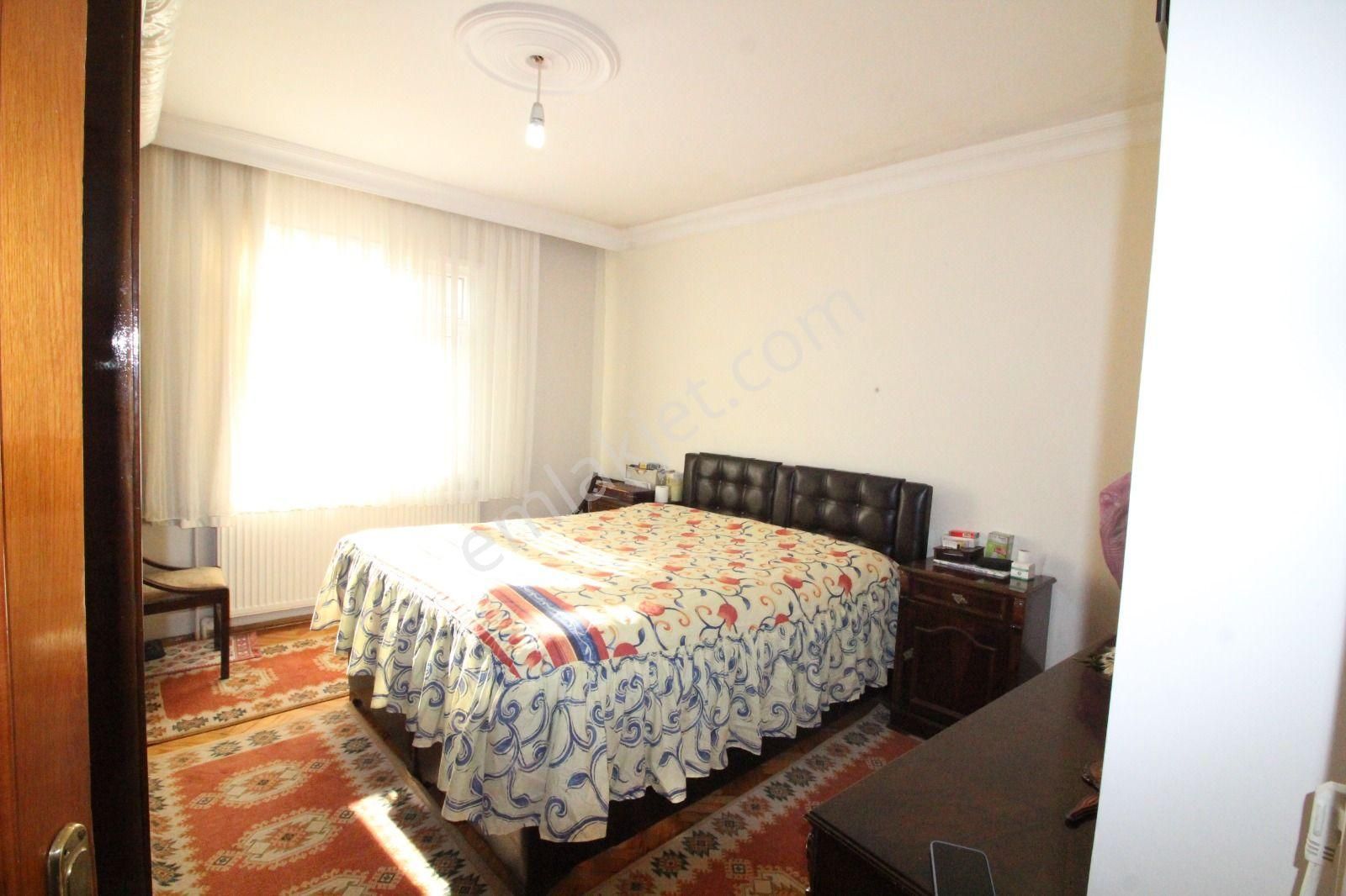 B.evler Ulubatlı Hasan Caddesi Yakın Kentsel Dönüşüme Uygun 3+1 - Görsel 7