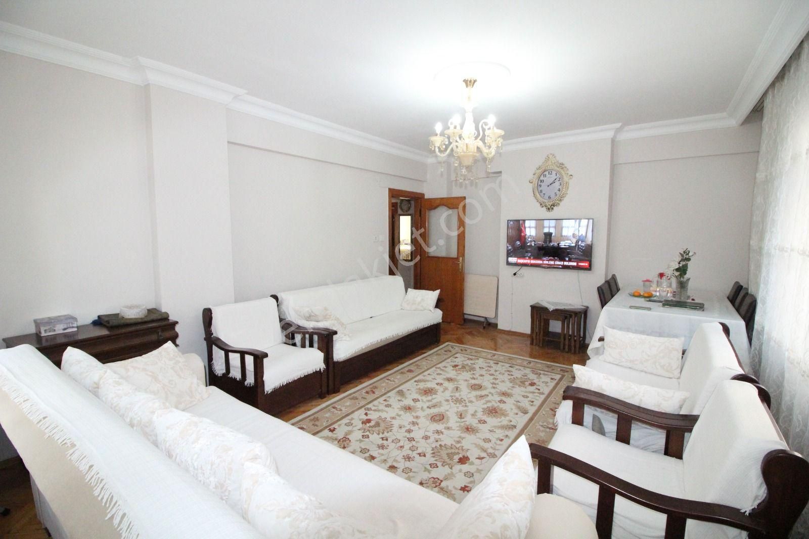 B.evler Ulubatlı Hasan Caddesi Yakın Kentsel Dönüşüme Uygun 3+1 - Görsel 2