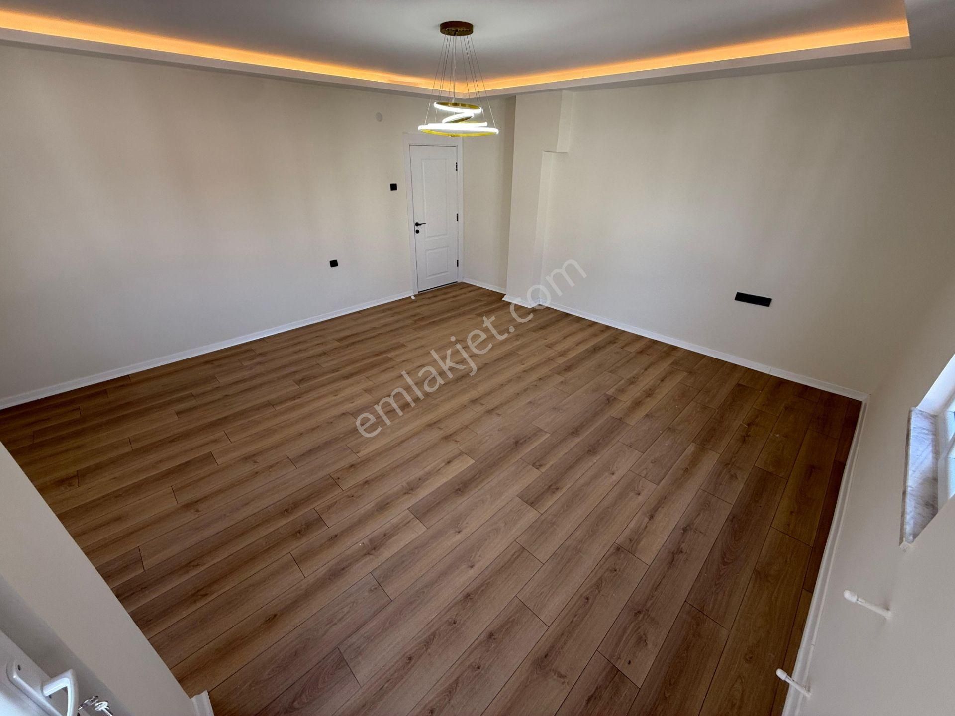 Parladan Sarıkız Da Modern Tasarım İçi Full Yapılı 2+1 Daire - Görsel 22