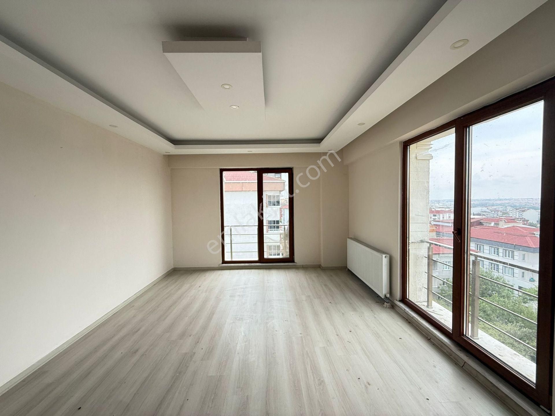 Akyüz Gayrimenkul Den; Velıkoy Mah De Iskanlı,kombılı ,satılık 2+1 Daire - Görsel 32