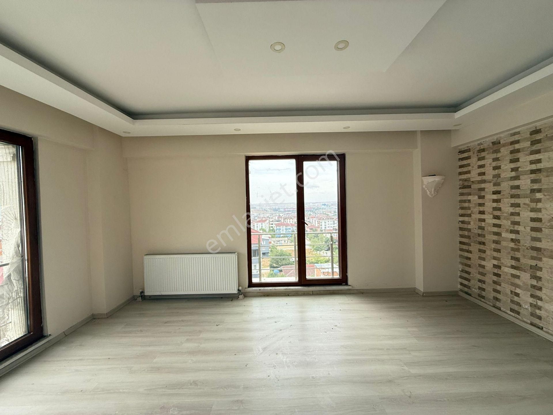 Akyüz Gayrimenkul Den; Velıkoy Mah De Iskanlı,kombılı ,satılık 2+1 Daire - Görsel 31