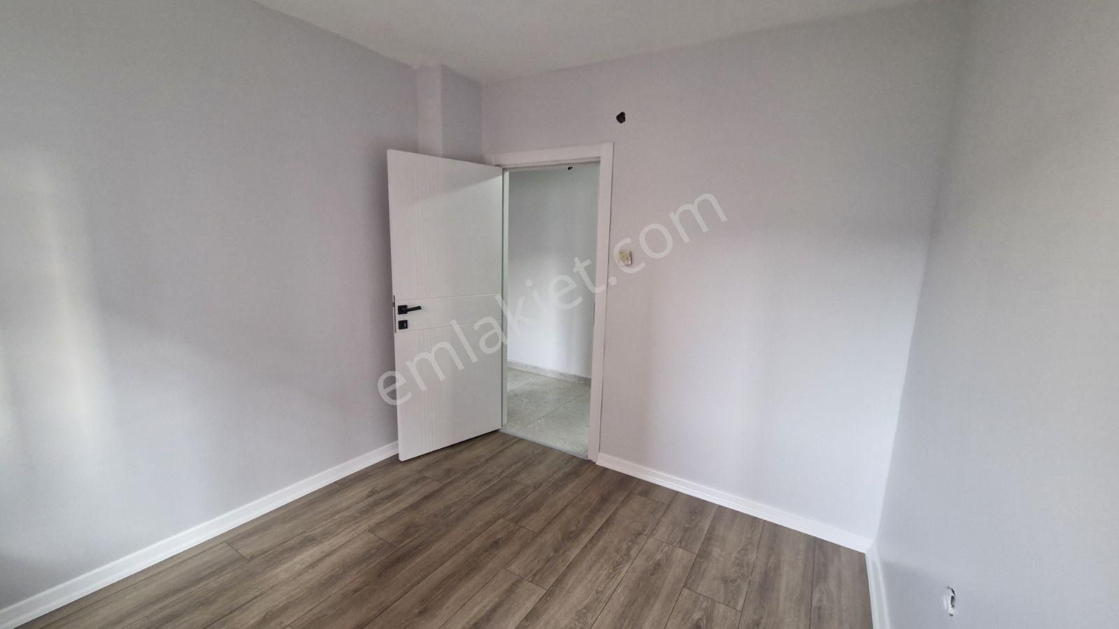 Atakent Mah İkinci Katta Ful Yapılı 3+1 Satılık Daire - Görsel 15