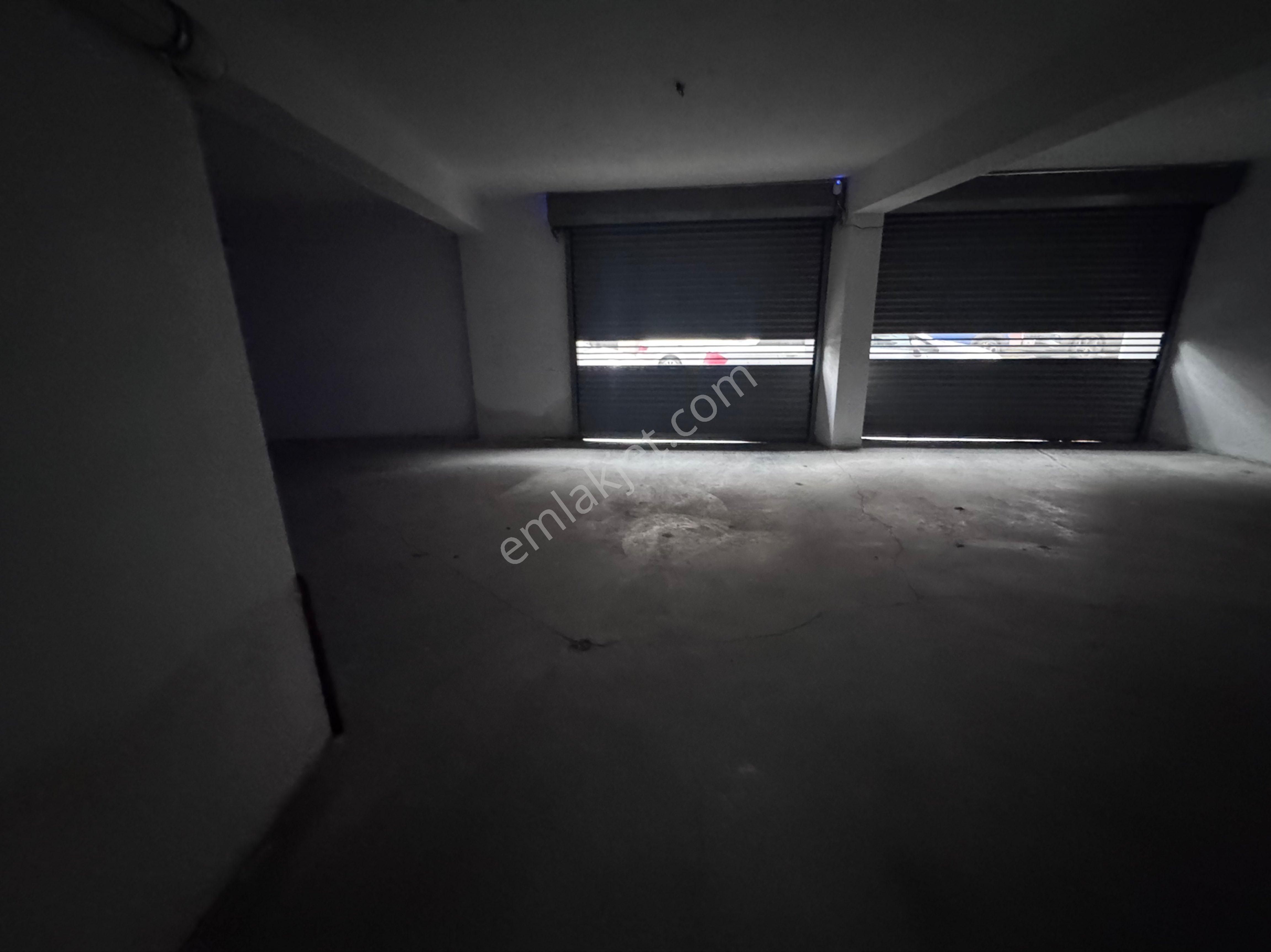 Yahya Kemal'de Ana Cadde Üzeri Site'de 1+1 - Görsel 16