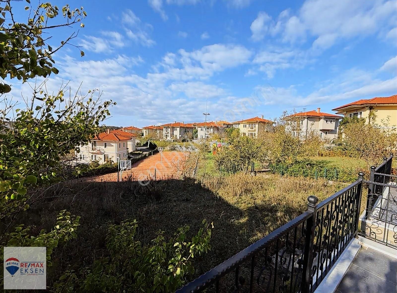 Riva Flora Evlerinde Sıfırlanmış, Bahçeli, Kiralık 5+2 Villa - Görsel 33