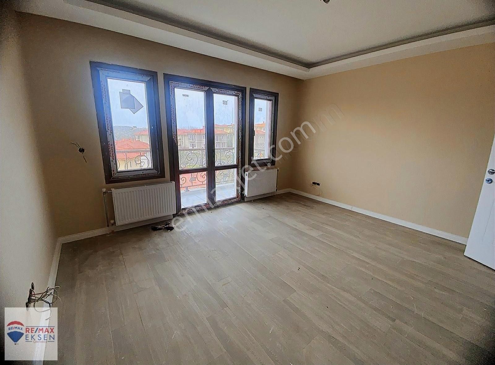 Riva Flora Evlerinde Sıfırlanmış, Bahçeli, Kiralık 5+2 Villa - Görsel 21