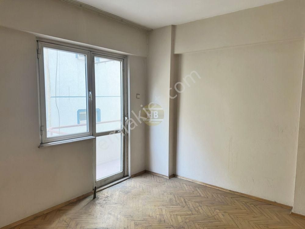 Hb'den 3+1 Satılık Daire, Atatürk Bulvarı Üzeri Ara Kat Asansörlü - Görsel 12