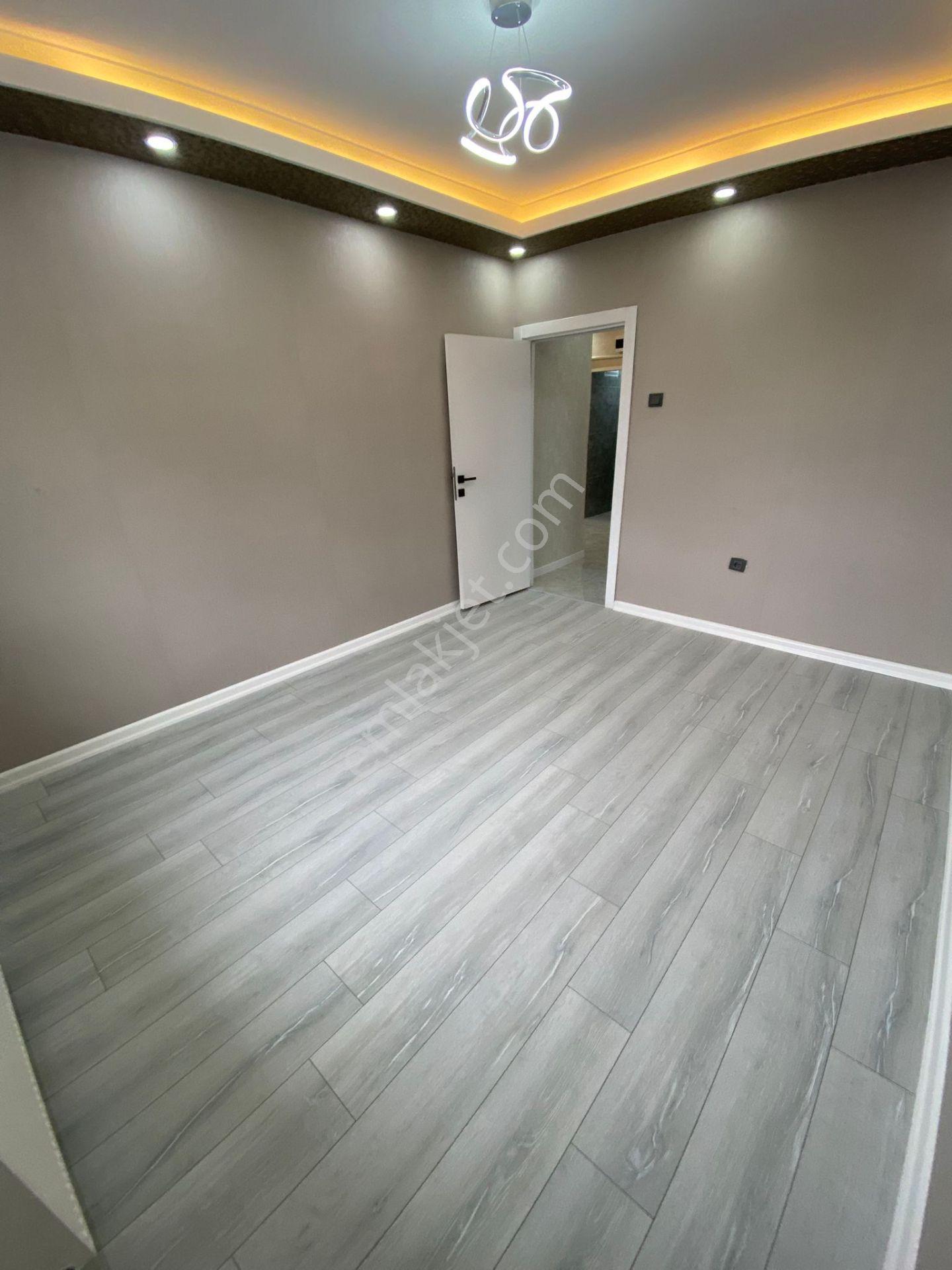 Pınarbaşı Mahallesi'nde Metro Yakını Full Yapılı 3+1 Daire! - Görsel 15