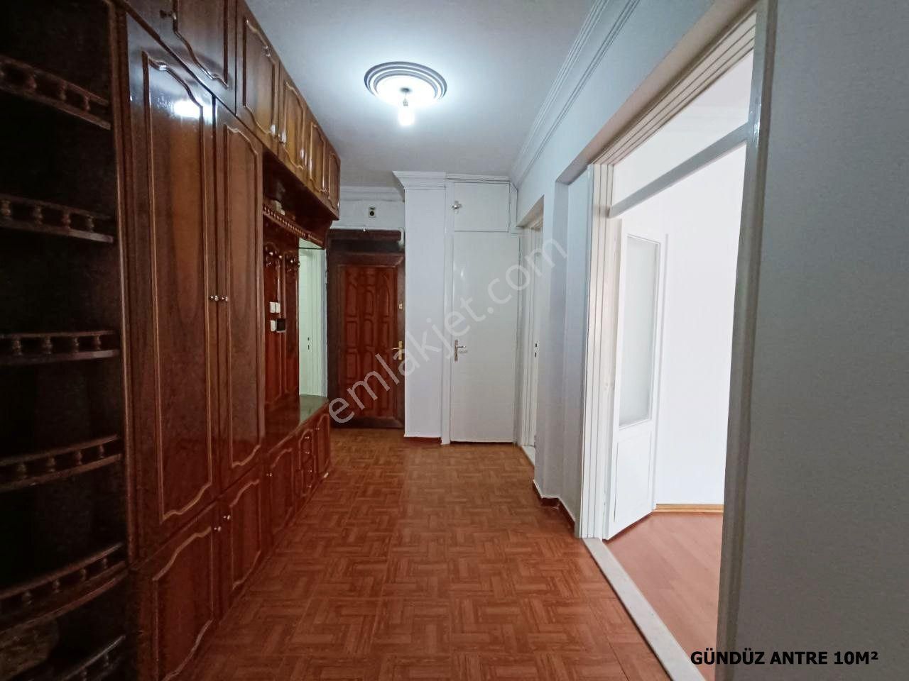 Repa Gayrimenkul Tayfun Gültoplayan'dan Gazi Muhtar'da 3+1 - Görsel 3