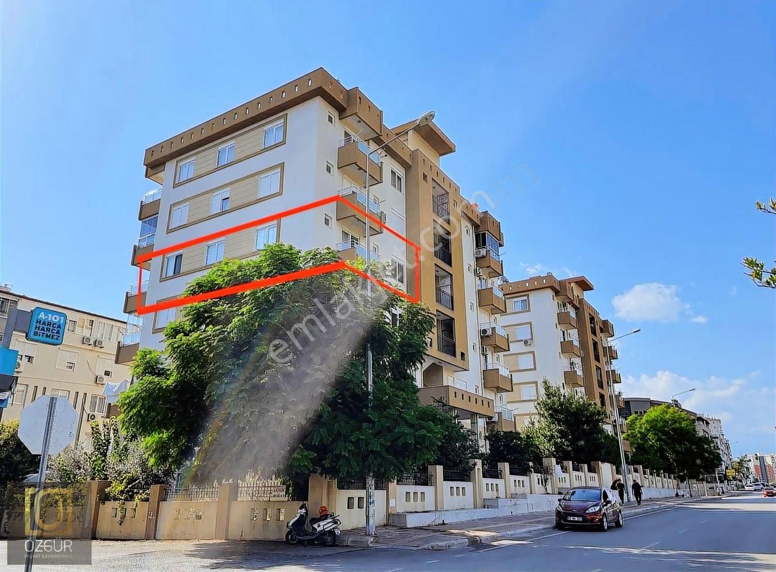 Konyaaltı Pınarbaşı Mah.de Site İçinde Geniş 3+1 Arakat Daire