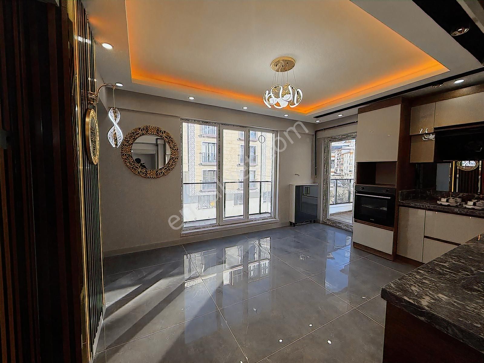 Keçiörende 3+1 Full Yapılı İskanlı Teras Balkonlu Cadde Yanı - Görsel 12