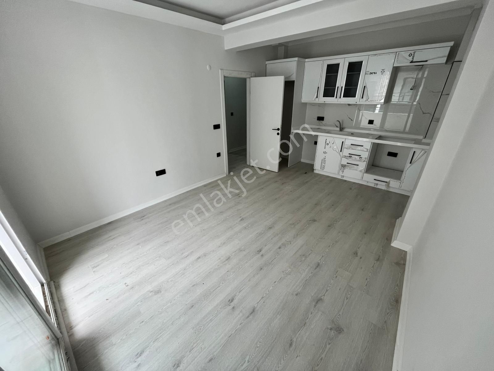 Huzurdan Hastane Bölgesinde 2+1 Kiralık Daire - Görsel 9