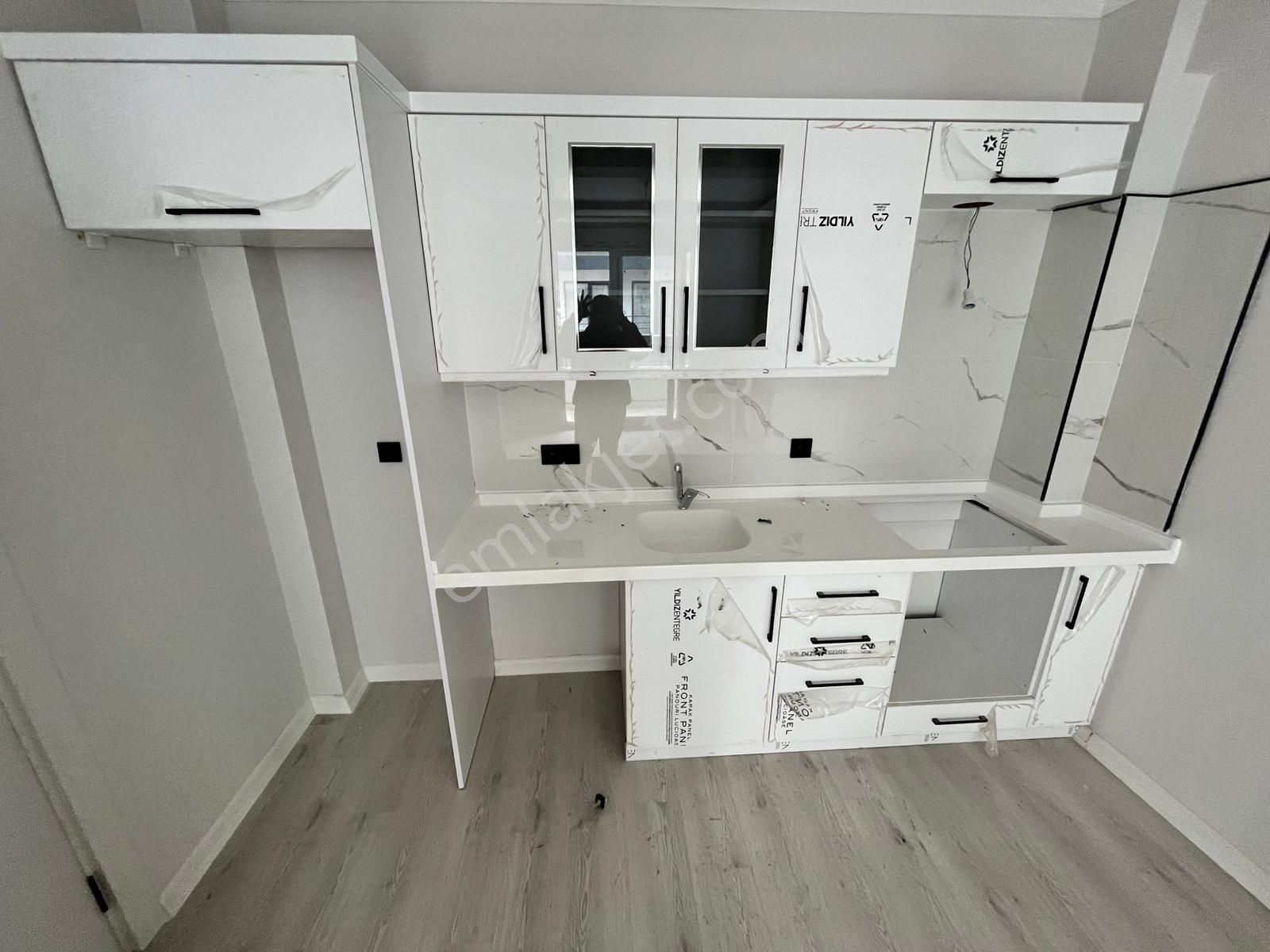 Huzurdan Hastane Bölgesinde 2+1 Kiralık Daire - Görsel 6