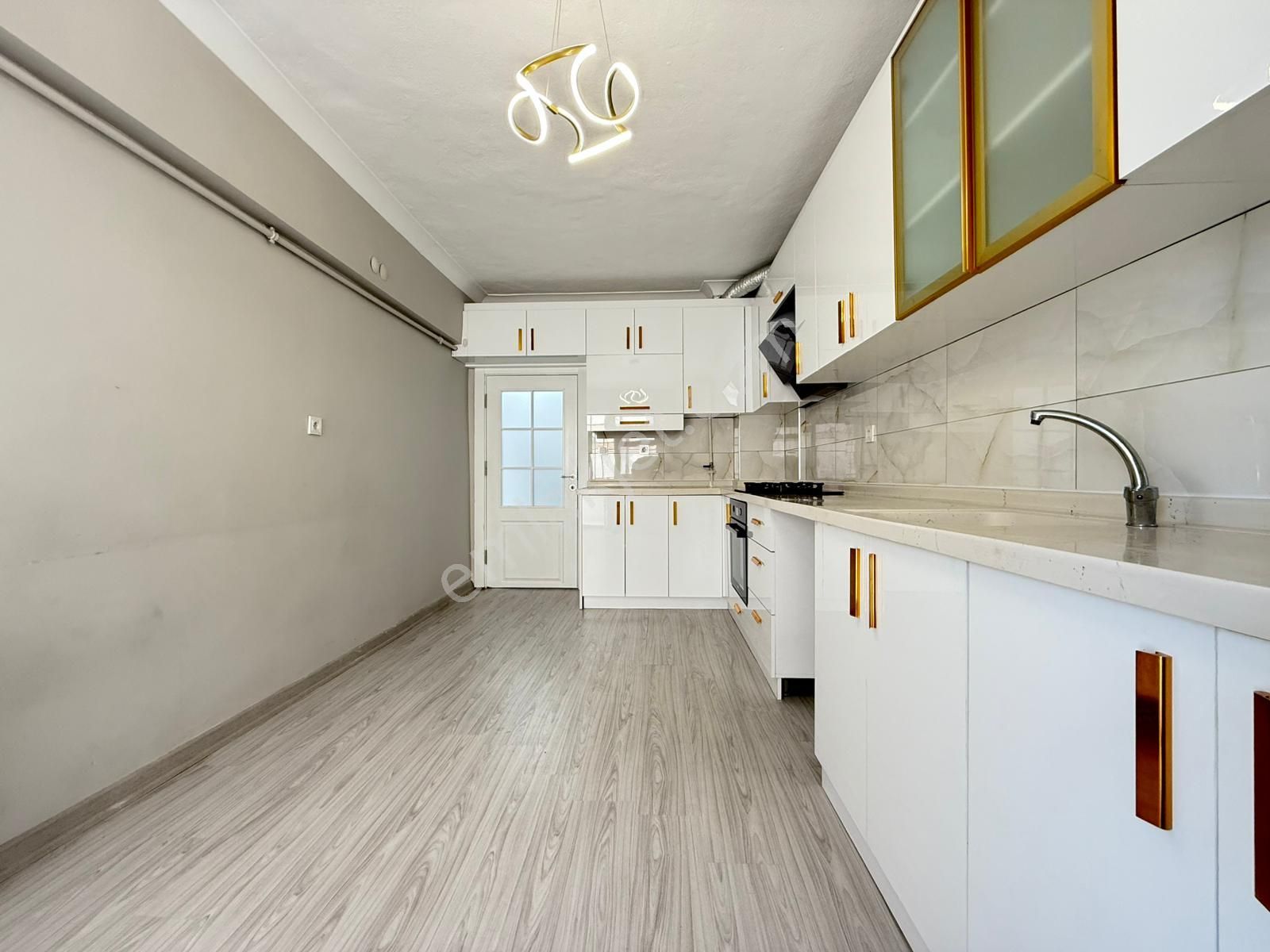 Kalecik Emlak'tan Salı Pazarı Yakını Full Yapılı 3+1 Daire - Görsel 4