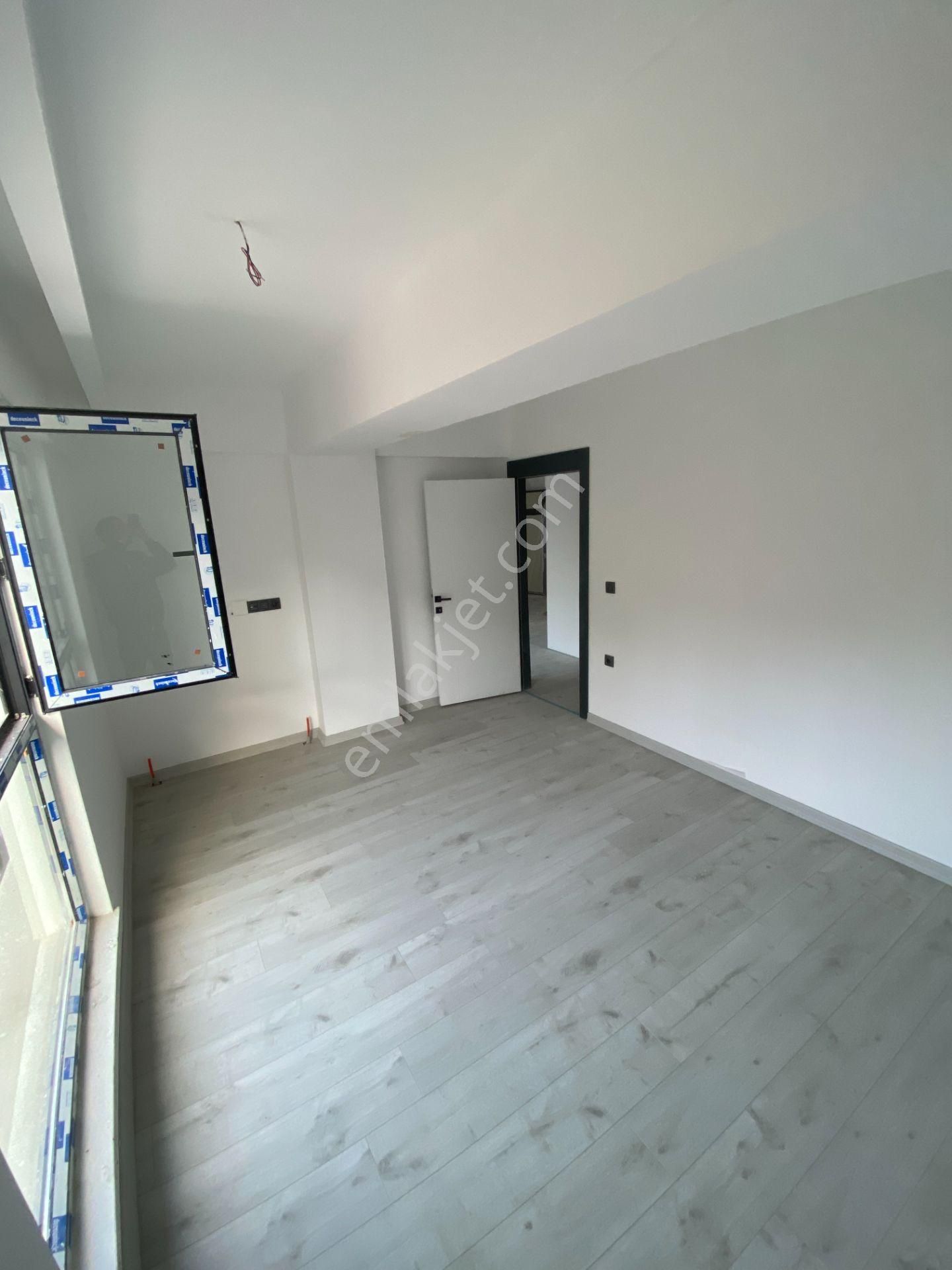 Fahri Korutürk Mahallesinde 2+1 Sıfır Daire - Görsel 8