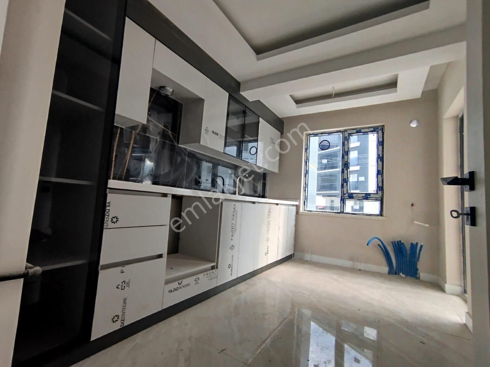 Sincan Mendereste Kat Konumunda Yüksek 2+1 Giriş Dairesi - Görsel 4