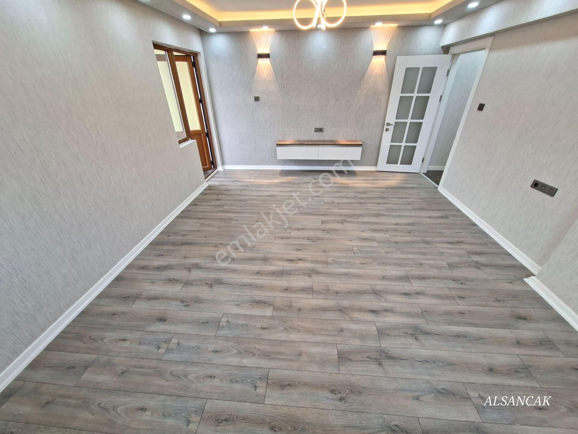 Süvari Merkezde 3+1 Katta Lüks Yapılı Satılık Daire - Görsel 12