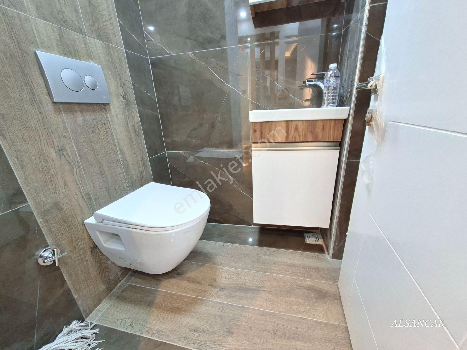 Süvari Merkezde 3+1 Katta Lüks Yapılı Satılık Daire - Görsel 19