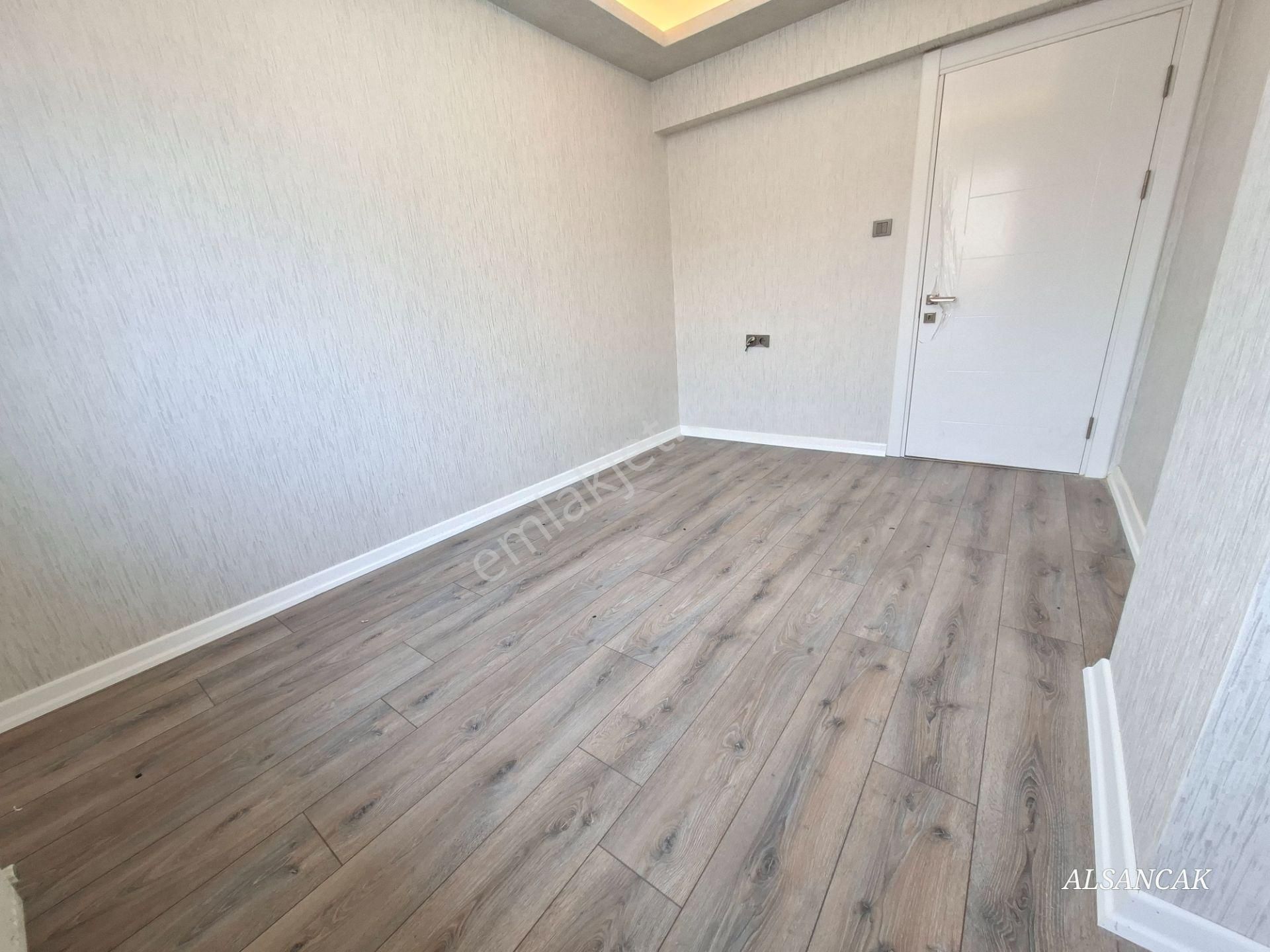 Süvari Merkezde 3+1 Katta Lüks Yapılı Satılık Daire - Görsel 22