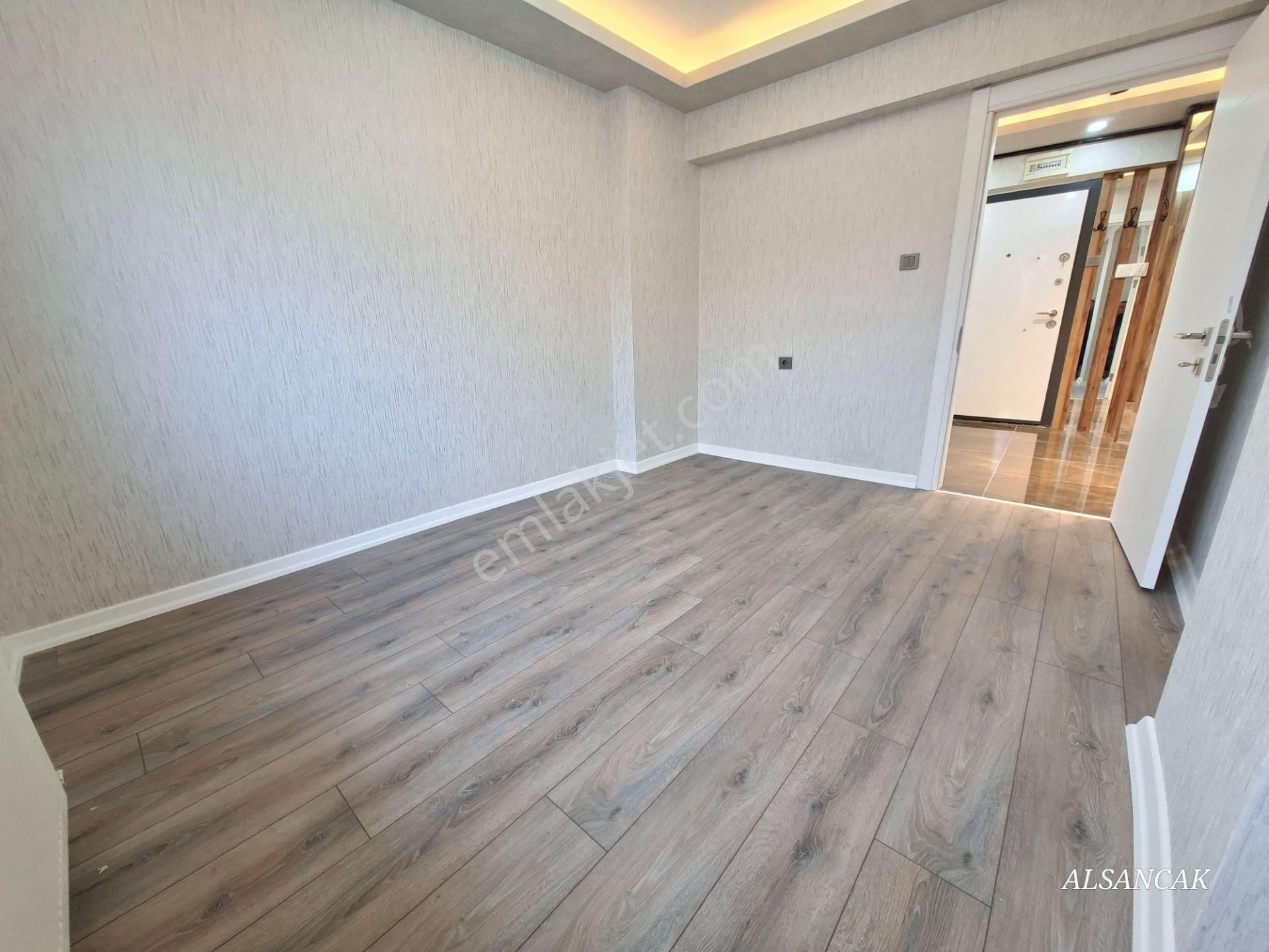 Süvari Merkezde 3+1 Katta Lüks Yapılı Satılık Daire - Görsel 18