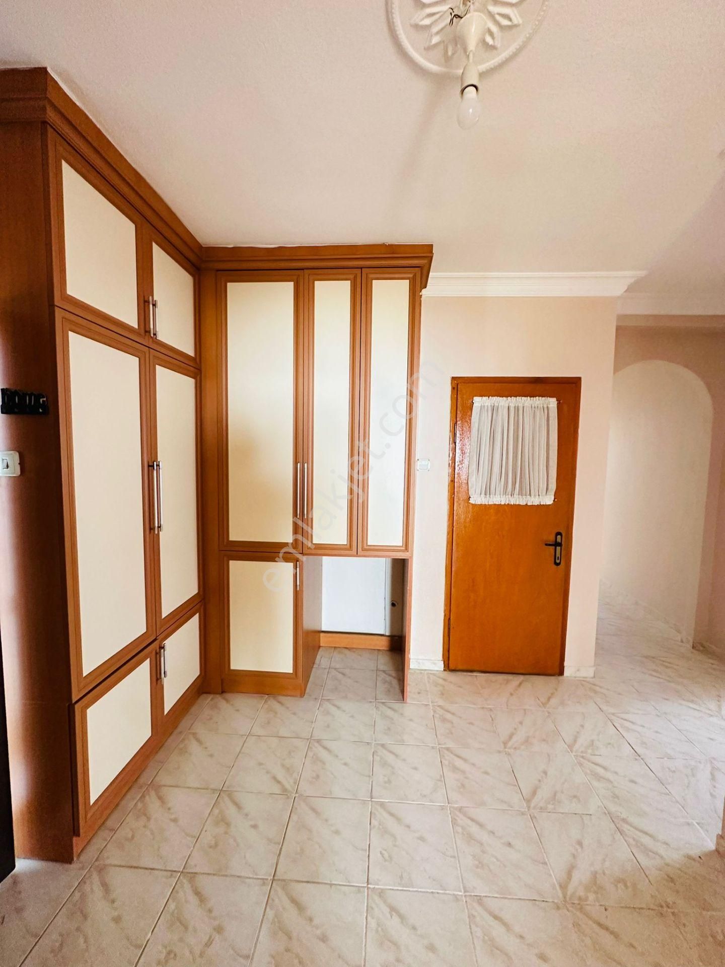 Karapürçek'te Kök Tapu 3+1 Katta Satılık Daire !! - Görsel 15