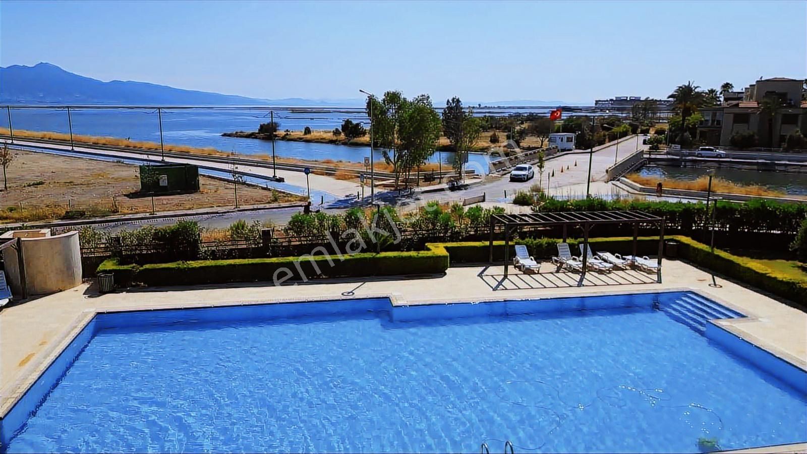 Mavişehir Mavi Ege Sitesinde Tam Deniz Manzaralı 4+1 Daire - Görsel 4