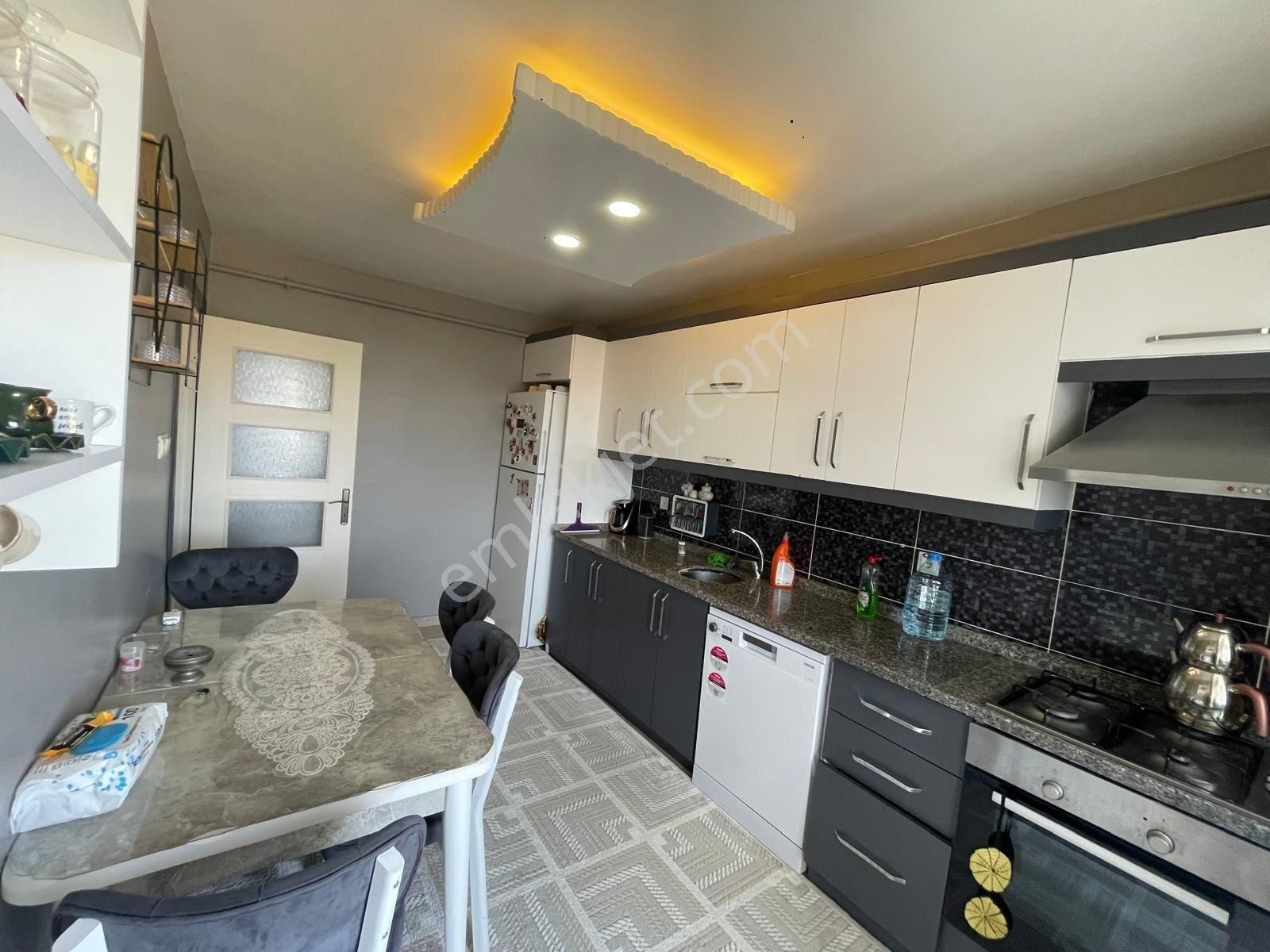 Akyüz Gayrimenkul Den; Baglık Mah De Iskanlı,kombılı ,satılık 5+1 Dubleks - Görsel 10