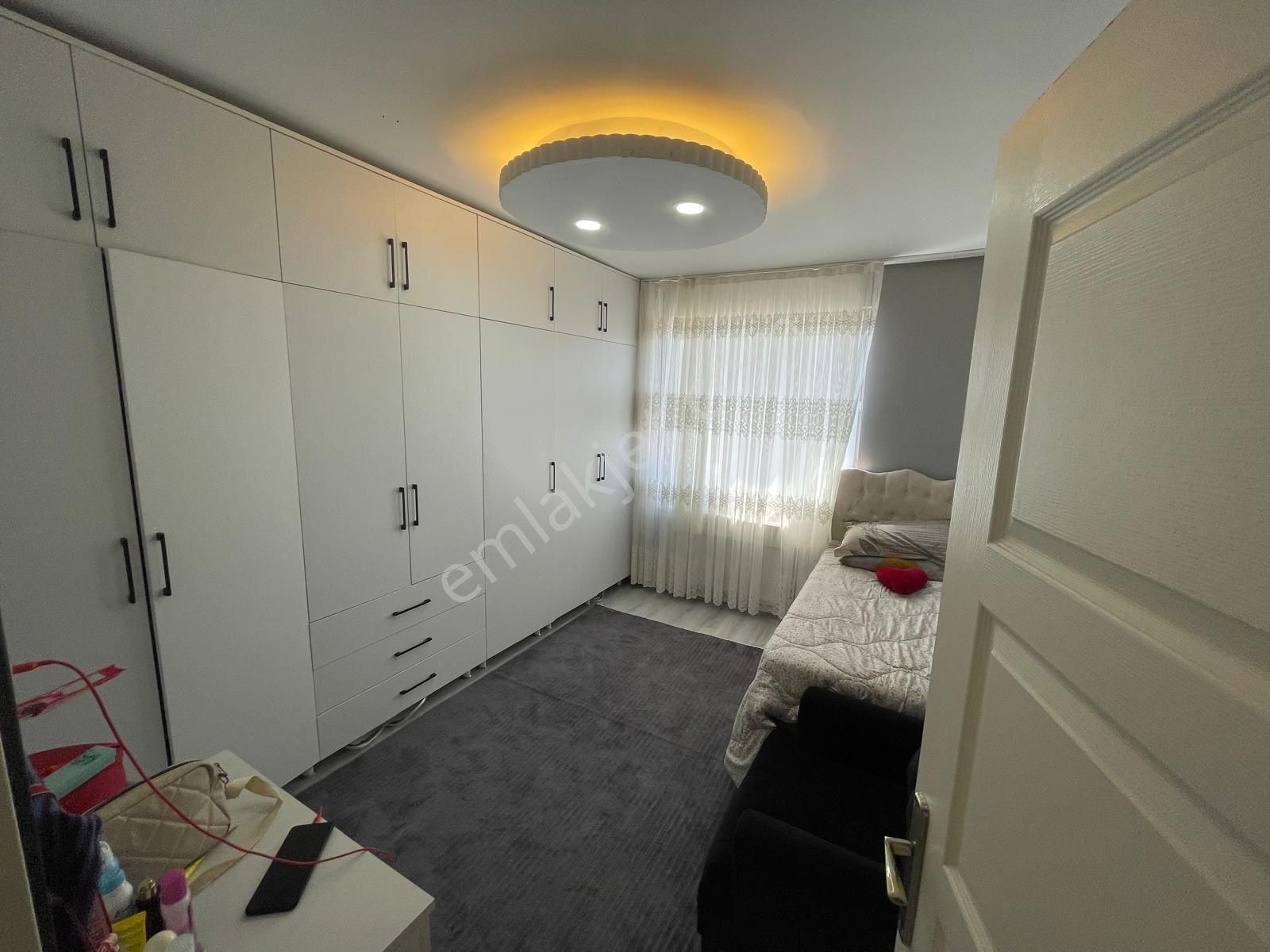 Akyüz Gayrimenkul Den; Baglık Mah De Iskanlı,kombılı ,satılık 5+1 Dubleks - Görsel 15