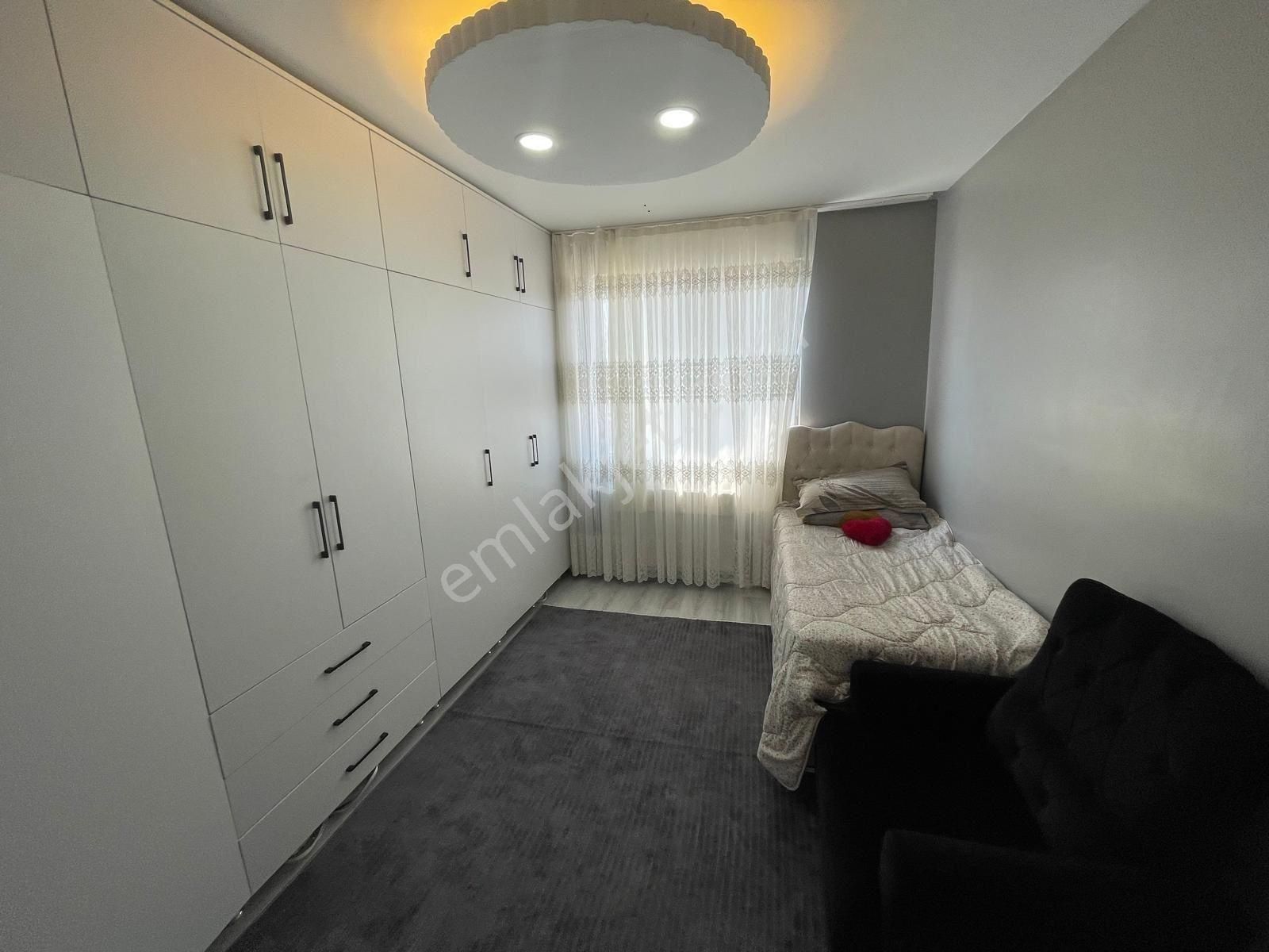 Akyüz Gayrimenkul Den; Baglık Mah De Iskanlı,kombılı ,satılık 5+1 Dubleks - Görsel 13