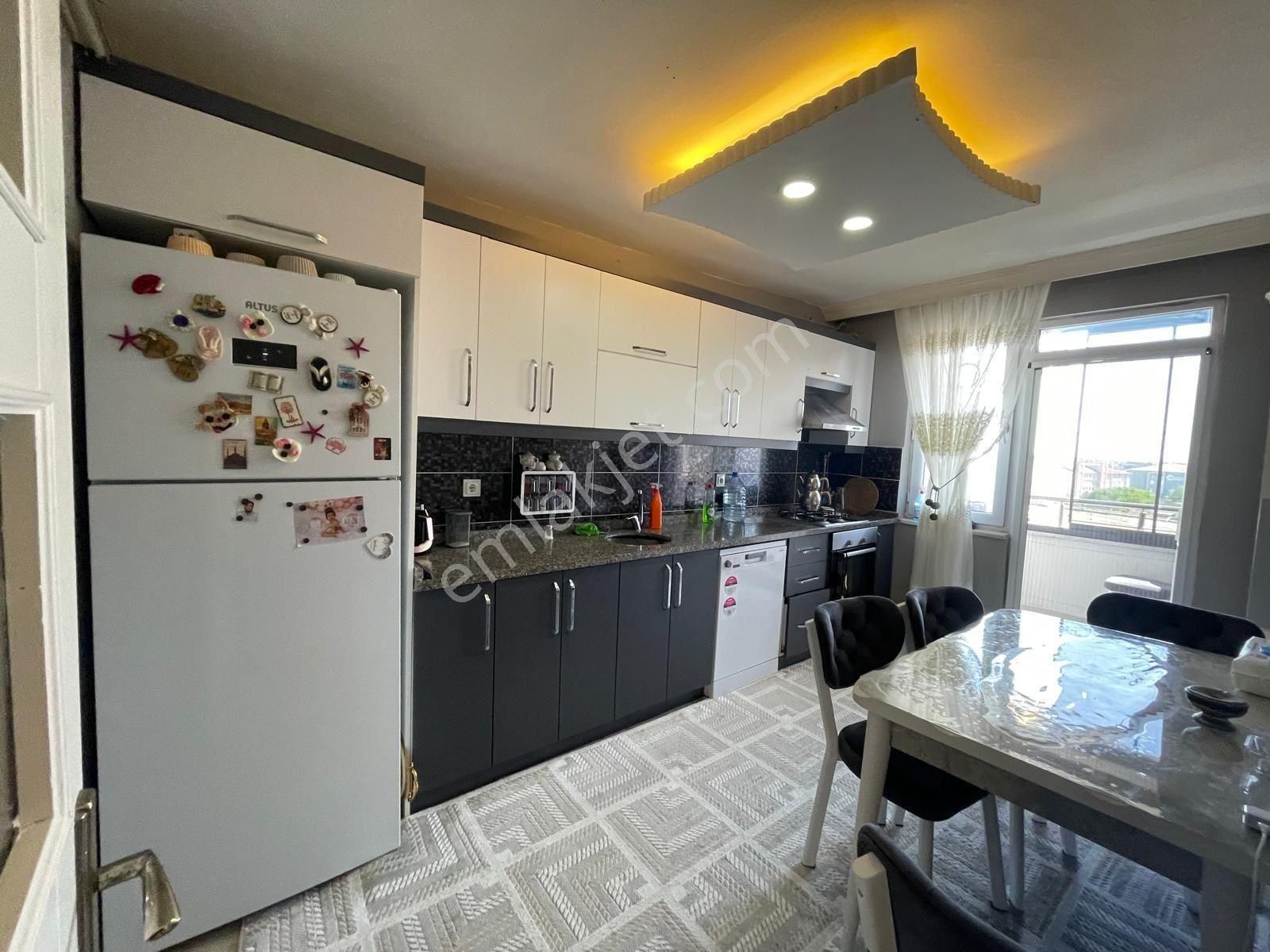 Akyüz Gayrimenkul Den; Baglık Mah De Iskanlı,kombılı ,satılık 5+1 Dubleks - Görsel 8