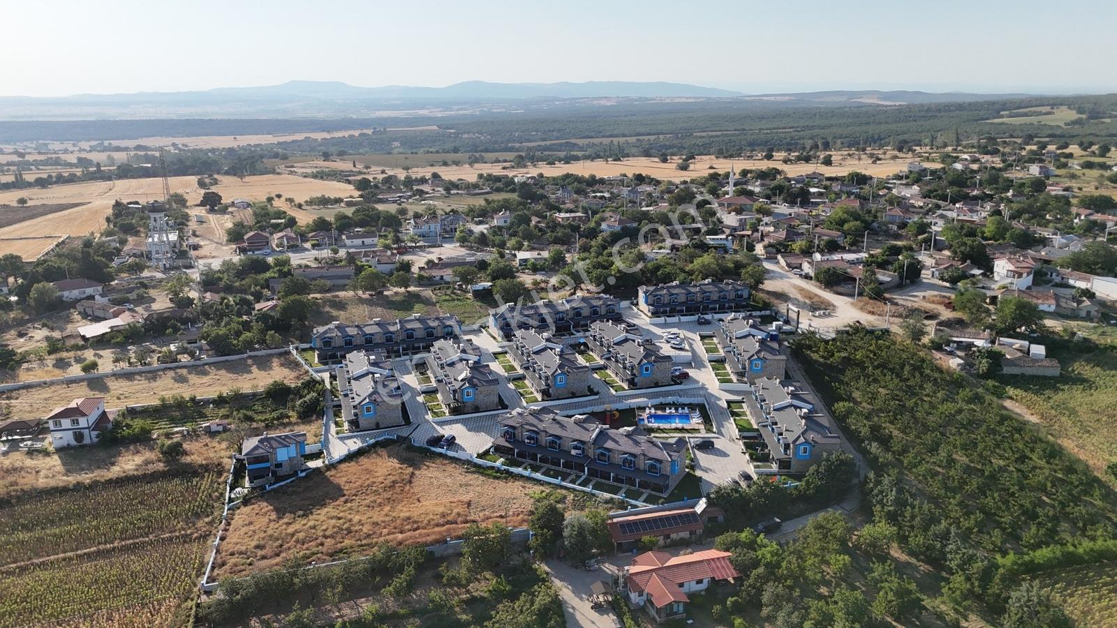 Ege Emlaktan Yayla Köyü Meriç Park Life Sitesinde Yazlık - Görsel 30