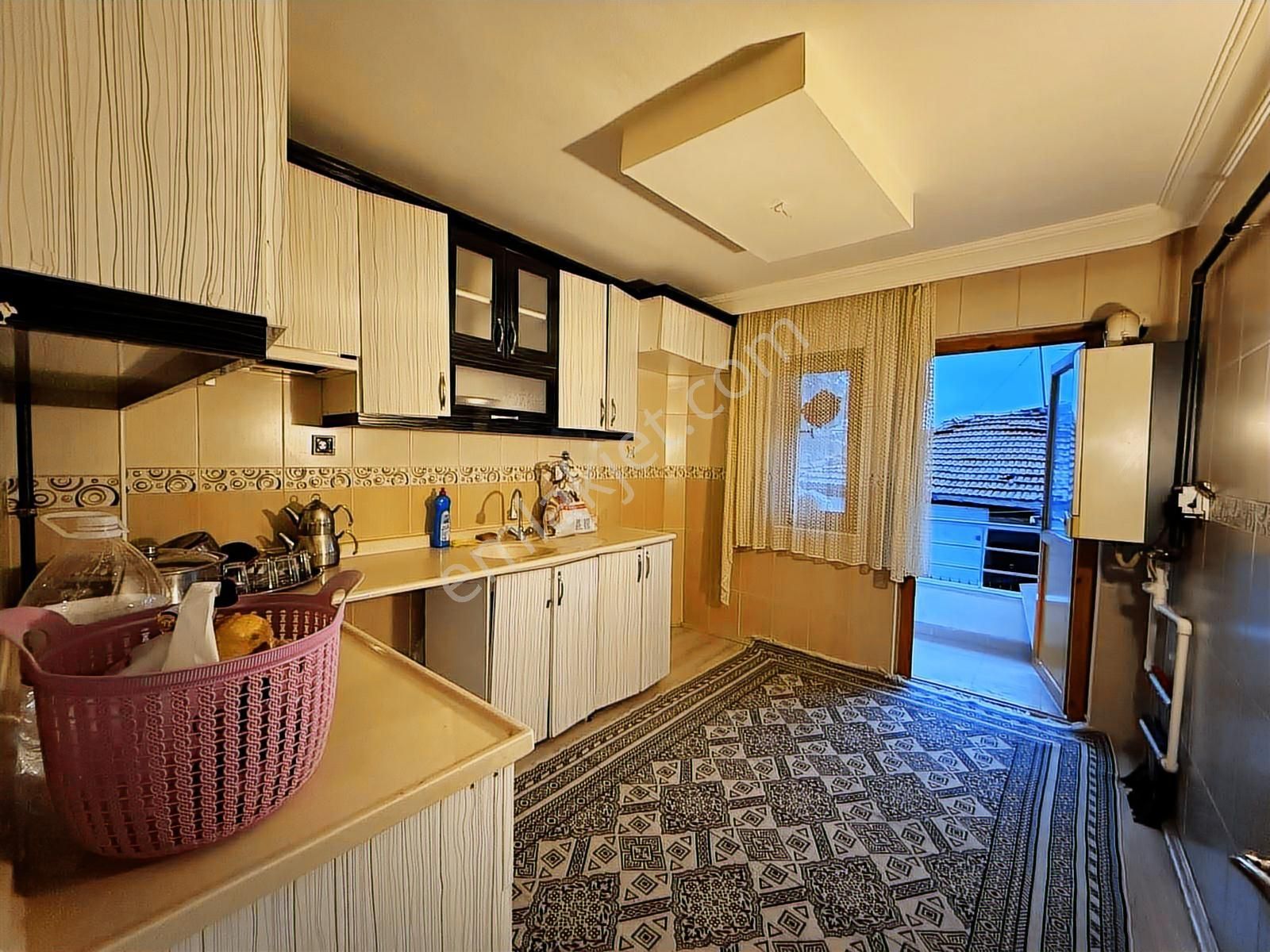 ꧁▇yılmaz'dan▇꧂merkezi Konumda Çift Balkonlu Önü Açık 2+1 Daire