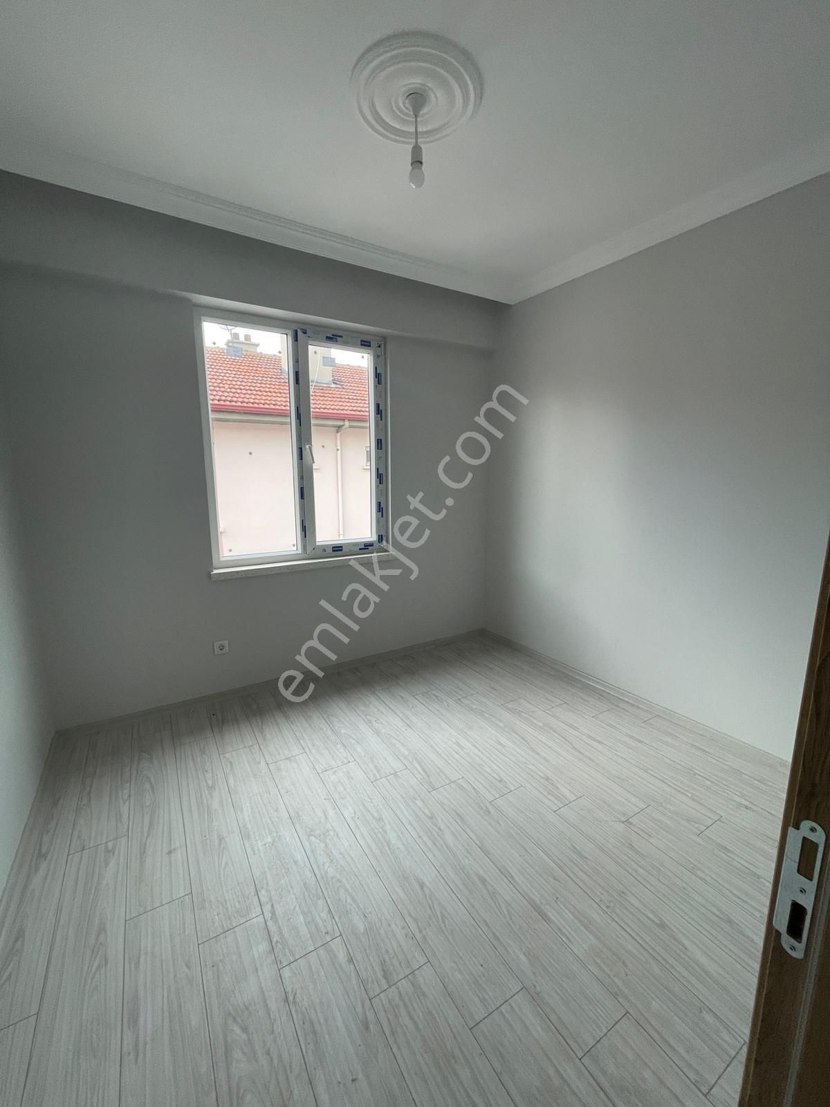 Afyon Üçok Emlaktan Ali İhsan Paşa Mah Satılık Sıfır 3+1 Lüx Daireler - Görsel 17