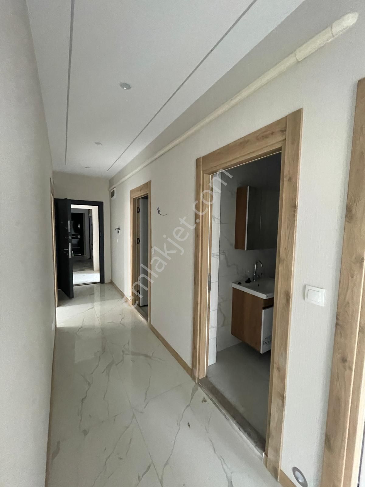 Afyon Üçok Emlaktan Ali İhsan Paşa Mah Satılık Sıfır 3+1 Lüx Daireler - Görsel 7