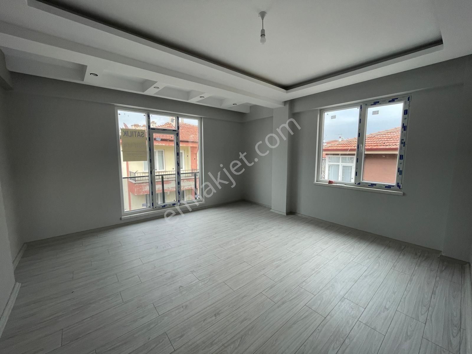 Afyon Üçok Emlaktan Ali İhsan Paşa Mah Satılık Sıfır 3+1 Lüx Daireler - Görsel 14