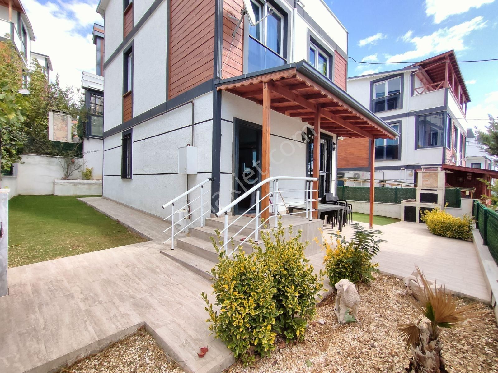 Kartallar'dan Plaja Yakın Müstakil Villa.eşyalı Bahçelimasrafsız - Görsel 32