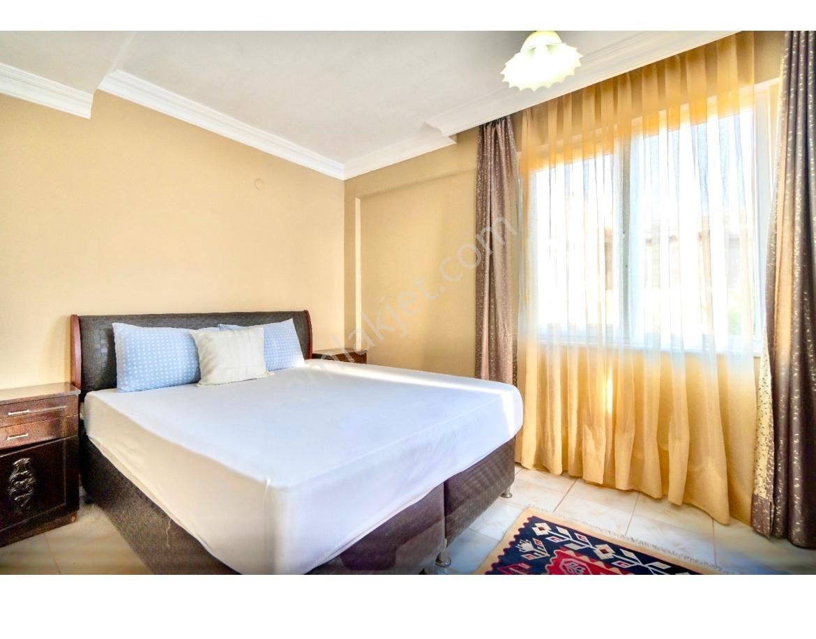 520 Gayrimenkulden Sarımsaklıda 3+2 Taş Kaplama Satılık Villa - Görsel 19