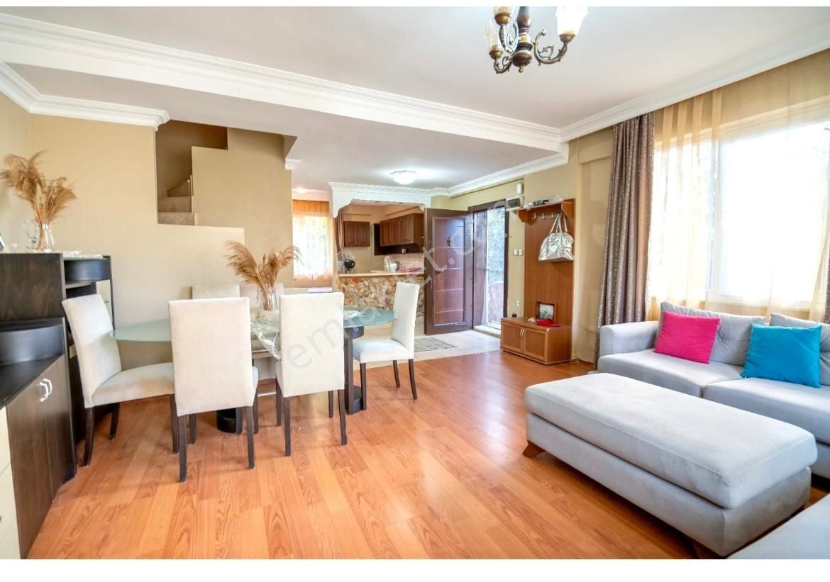 520 Gayrimenkulden Sarımsaklıda 3+2 Taş Kaplama Satılık Villa - Görsel 15