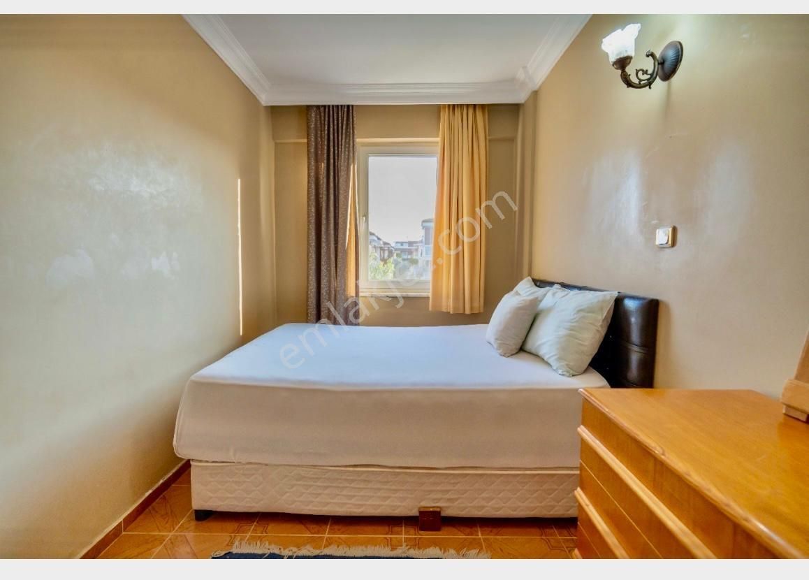 520 Gayrimenkulden Sarımsaklıda 3+2 Taş Kaplama Satılık Villa - Görsel 7