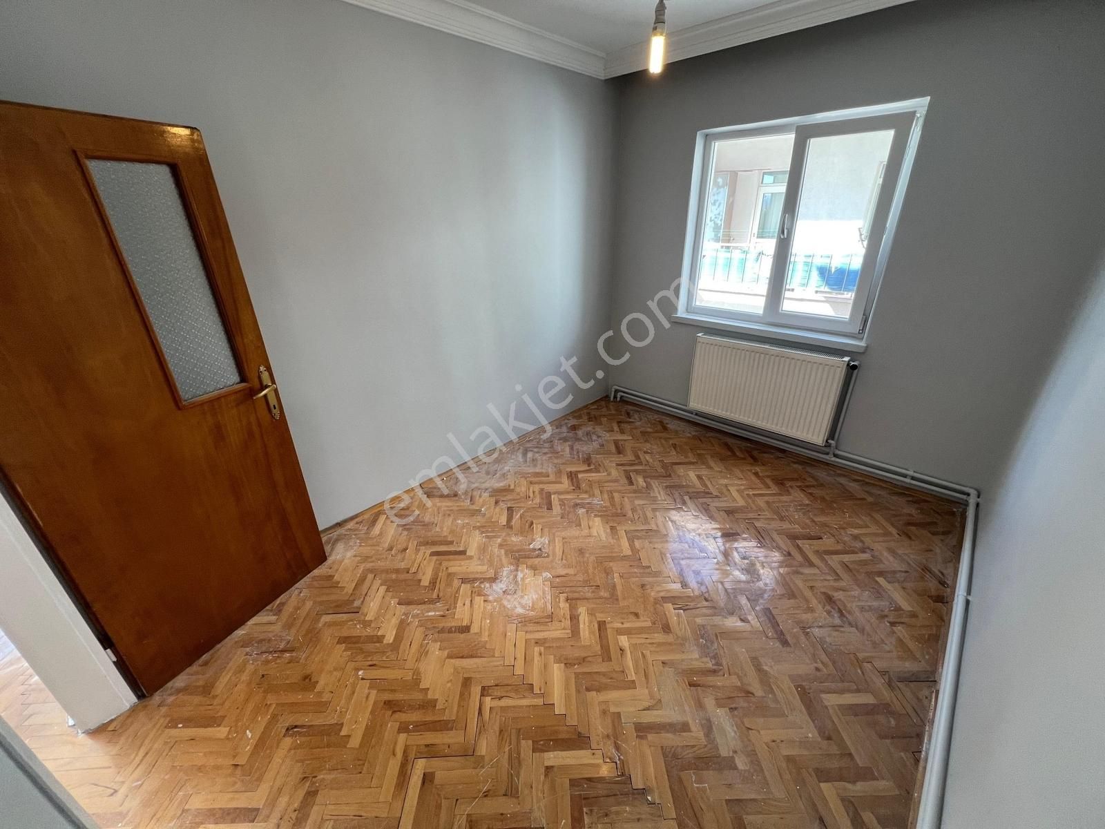 Seval Cadde Üzerinde 1.katta Yapılı 3+1 Ön Cephe Kiralık Daire - Görsel 27