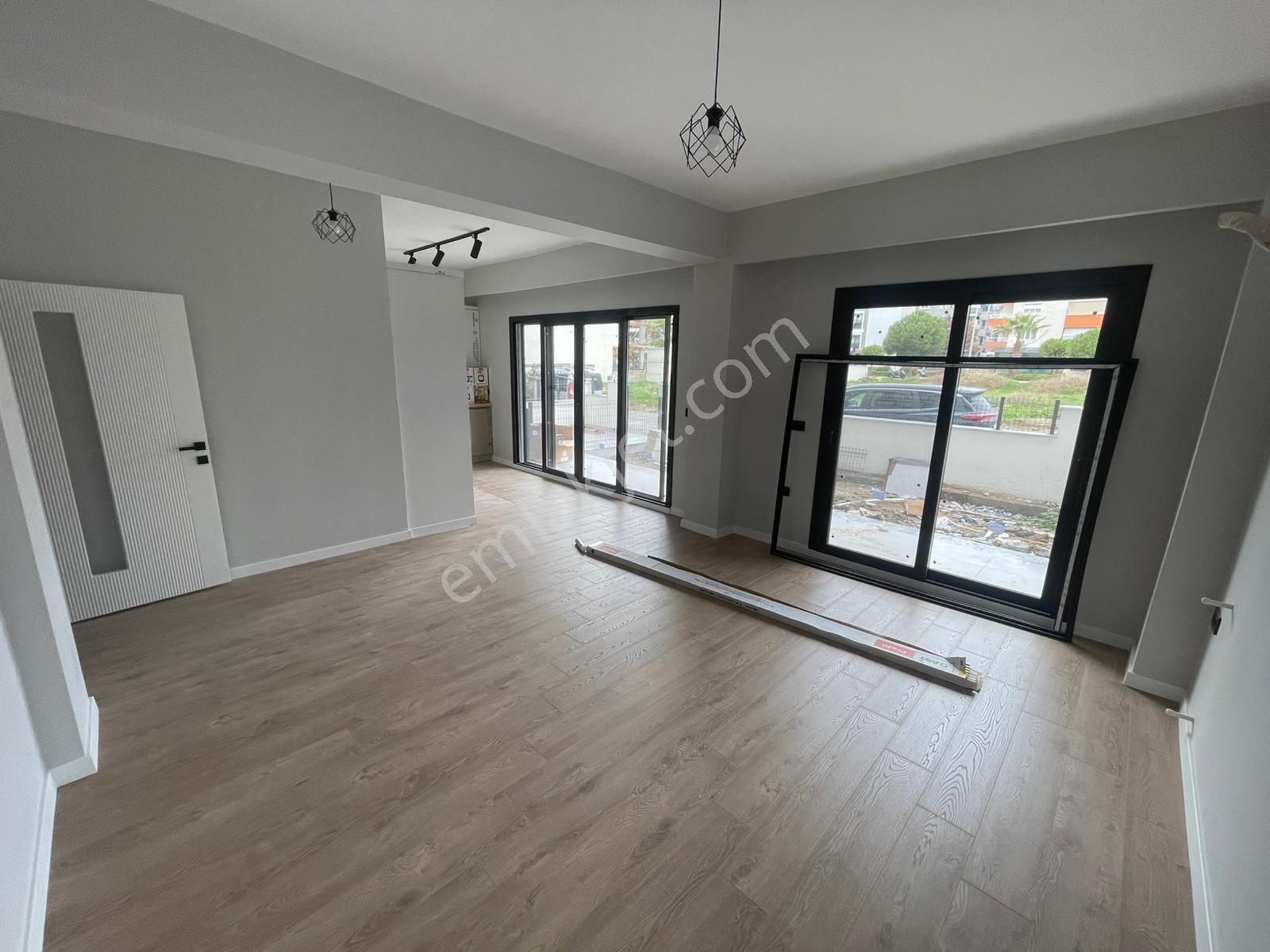 Didim Efeler'de Asansörlü Binada Satılık Sıfır 2+1 Daire - Görsel 8