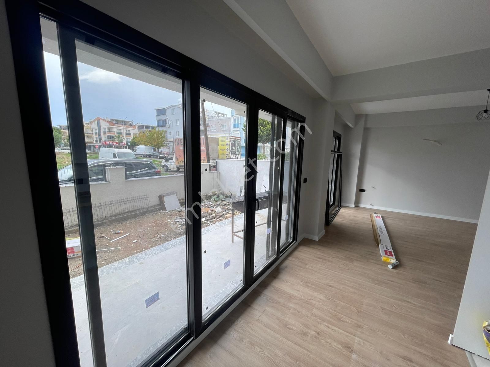 Didim Efeler'de Asansörlü Binada Satılık Sıfır 2+1 Daire - Görsel 10