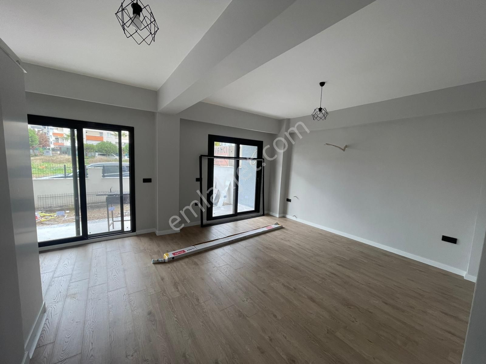 Didim Efeler'de Asansörlü Binada Satılık Sıfır 2+1 Daire - Görsel 11